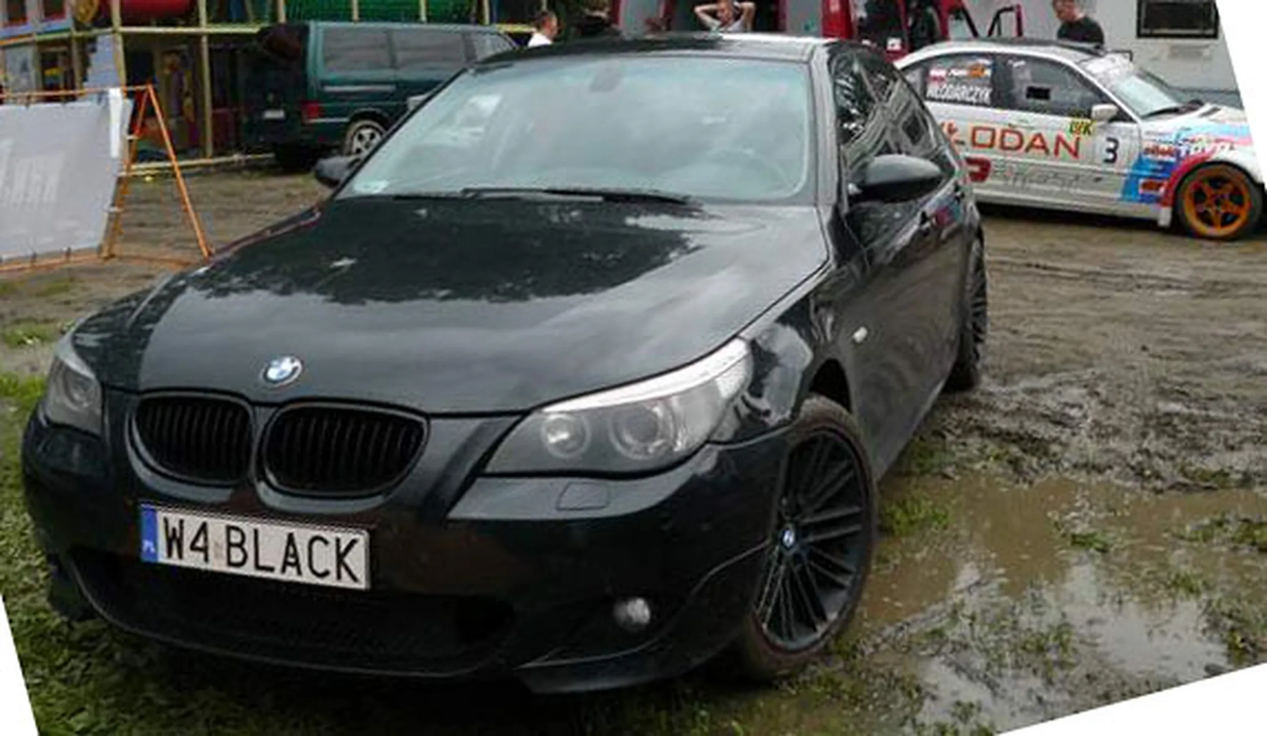 Fajny numer, blacha W4 BLACK