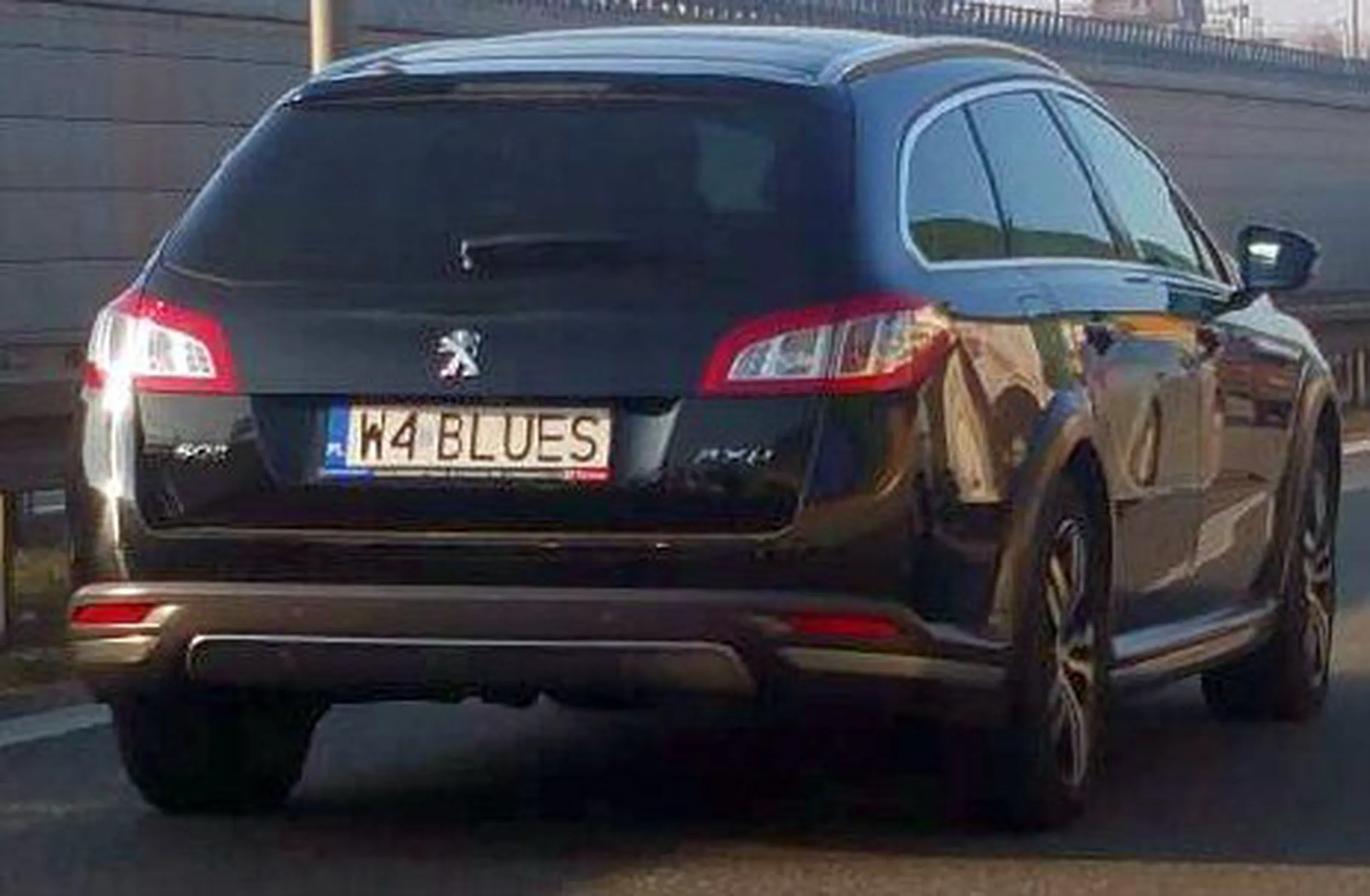 Fajny numer, blacha W4 BLUES