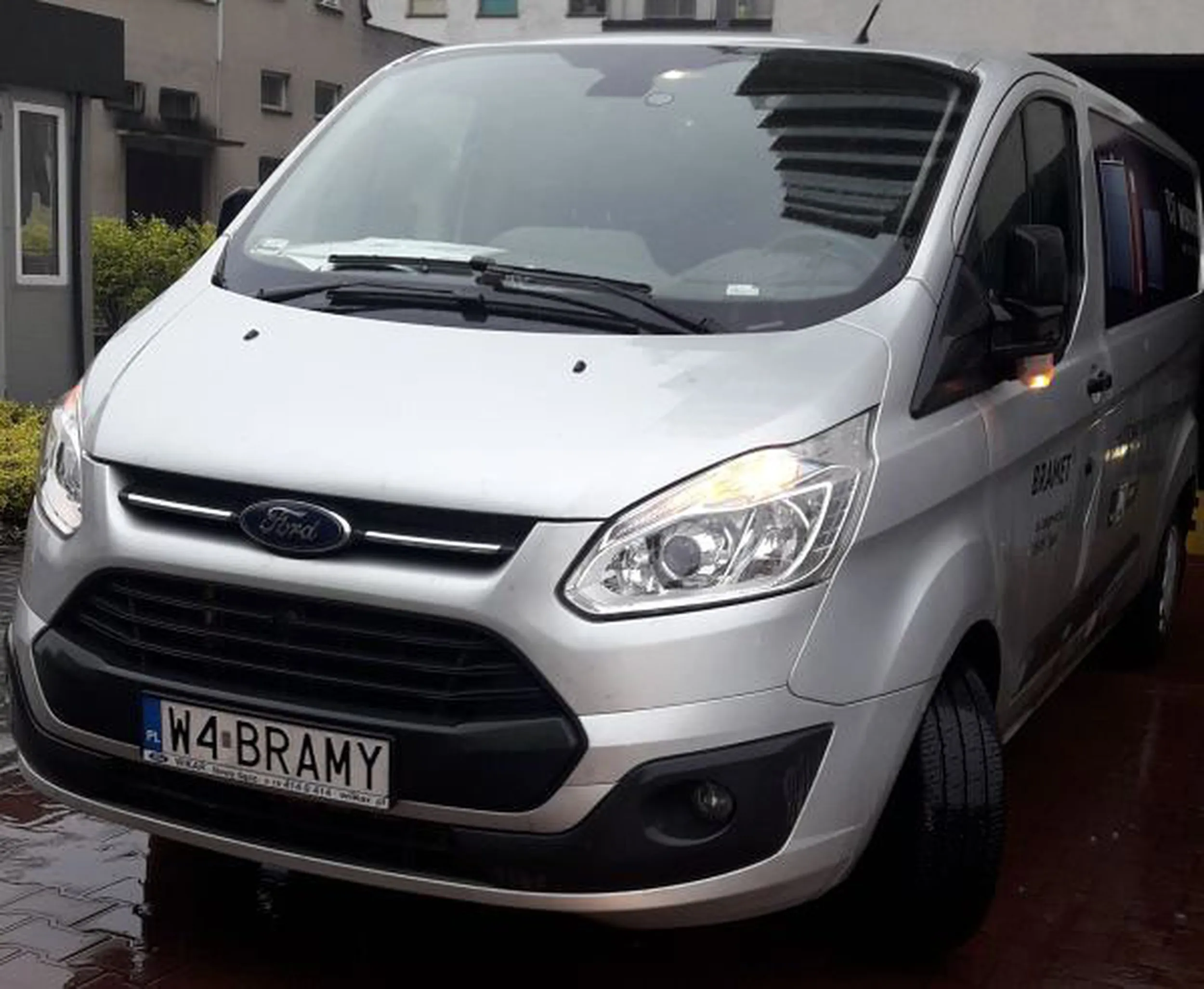 Fajny numer, blacha W4 BRAMY