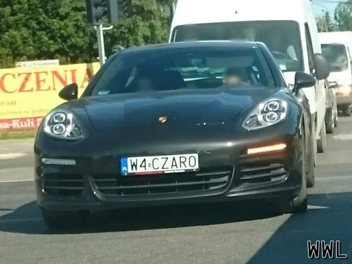 Fajny numer, blacha W4 CZARO