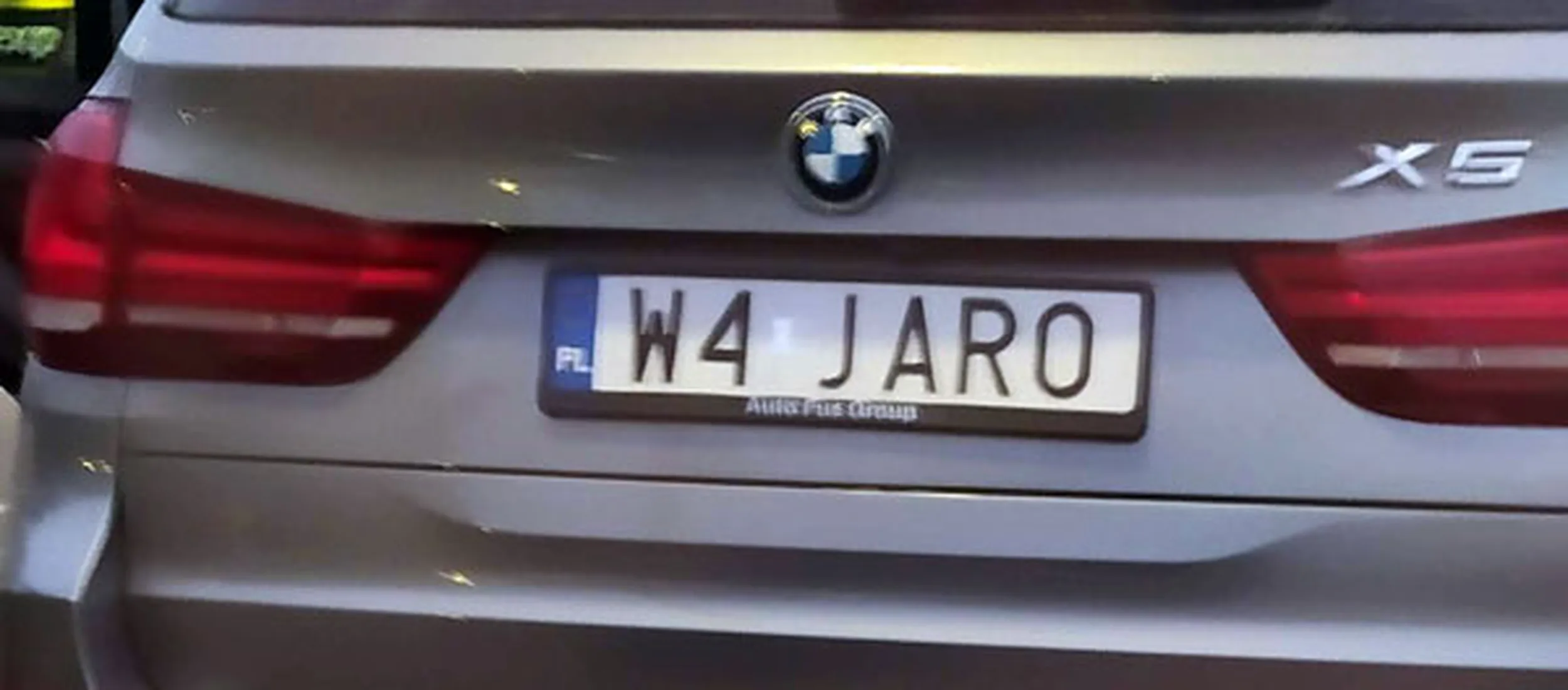 Fajny numer, blacha W4 JARO