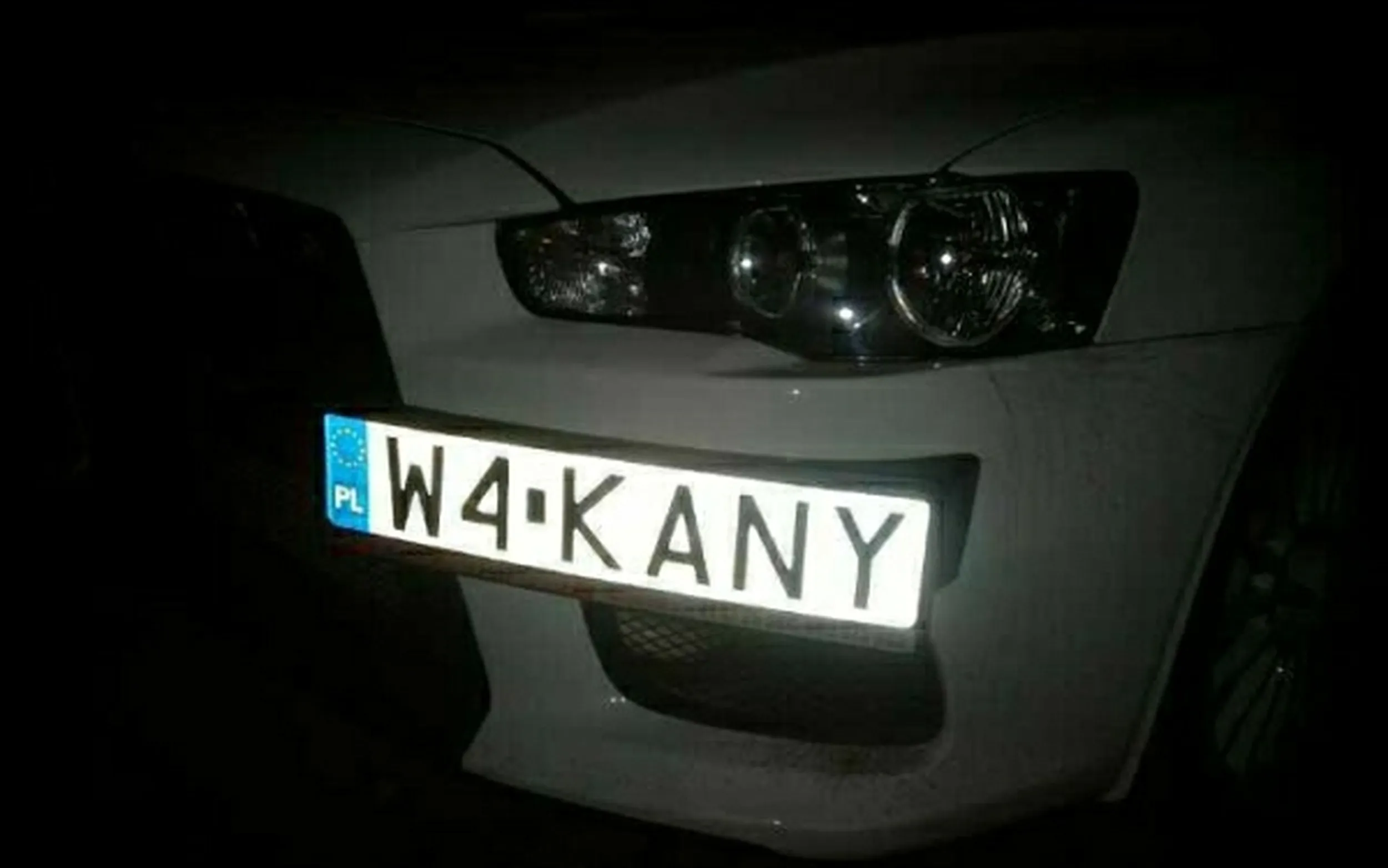 Fajny numer, blacha W4 KANY