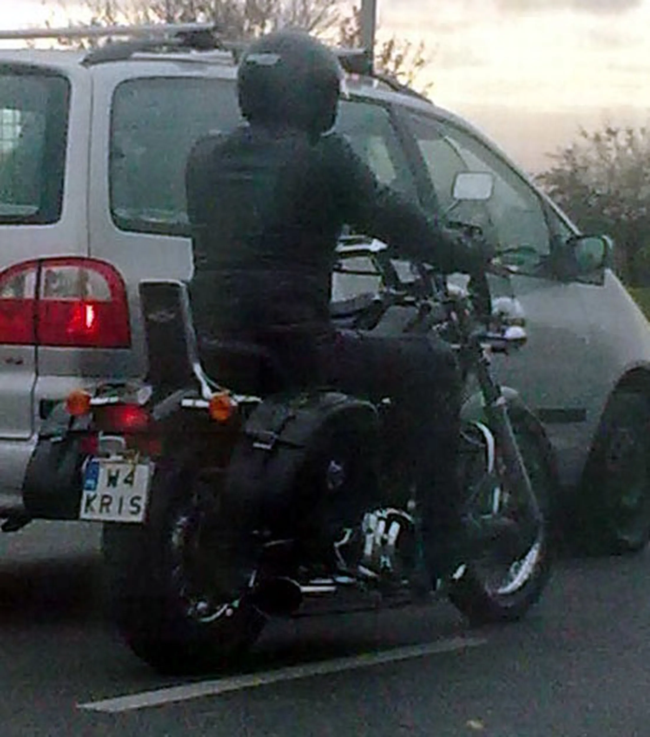 Fajny numer, blacha W4 KRIS