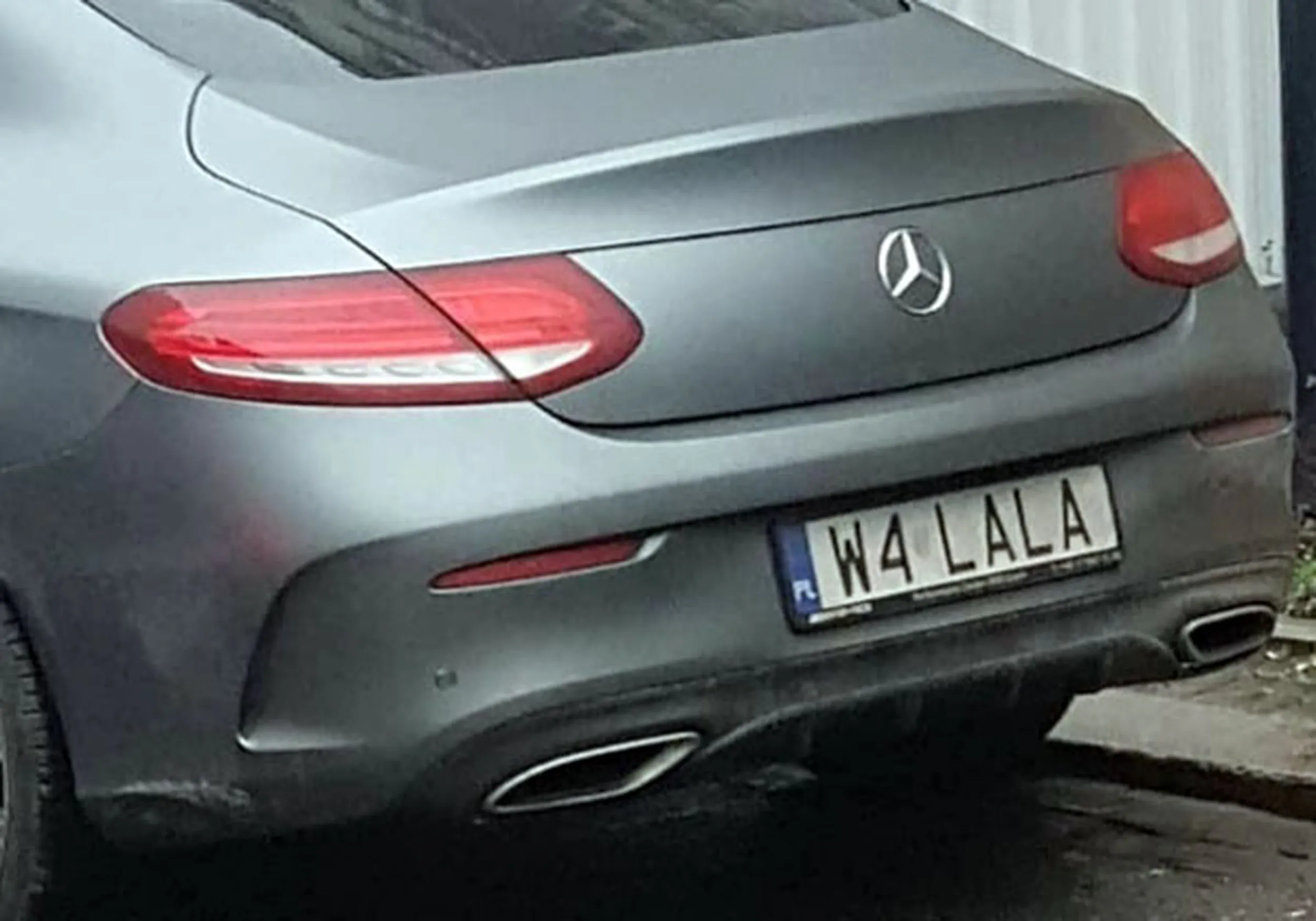 Fajny numer, blacha W4 LALA