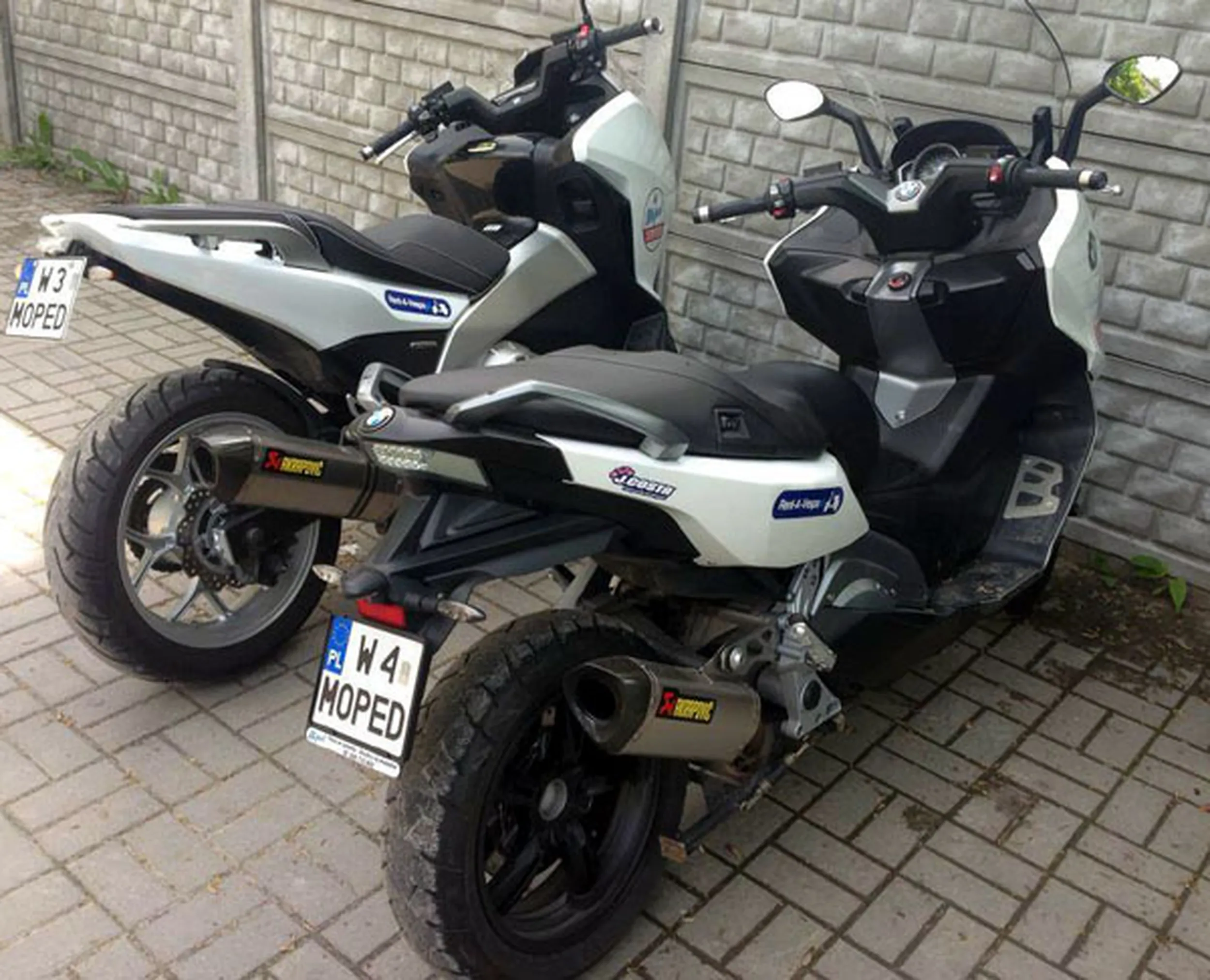 Fajny numer, blacha W4 MOPED