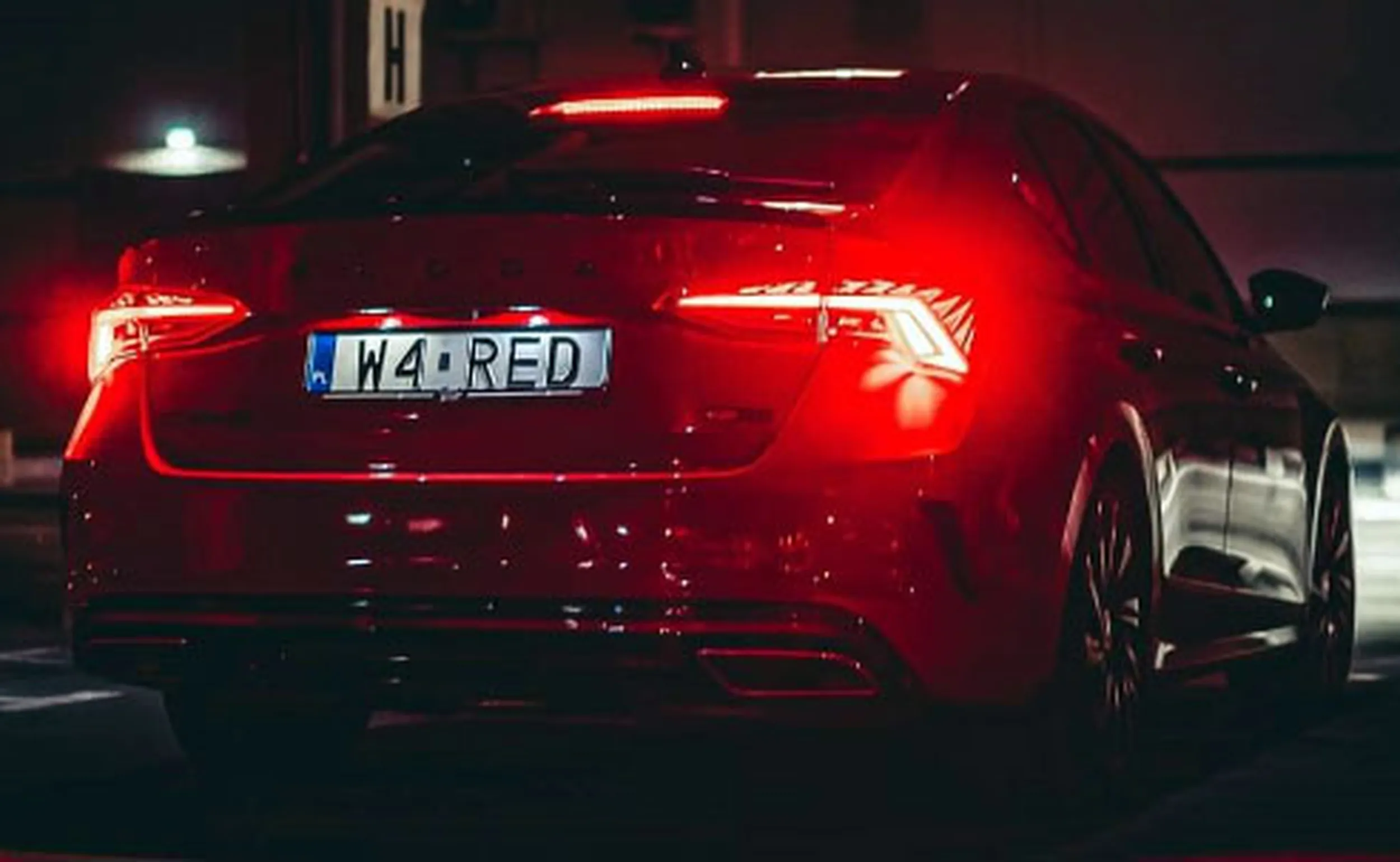 Fajny numer, blacha W4 RED