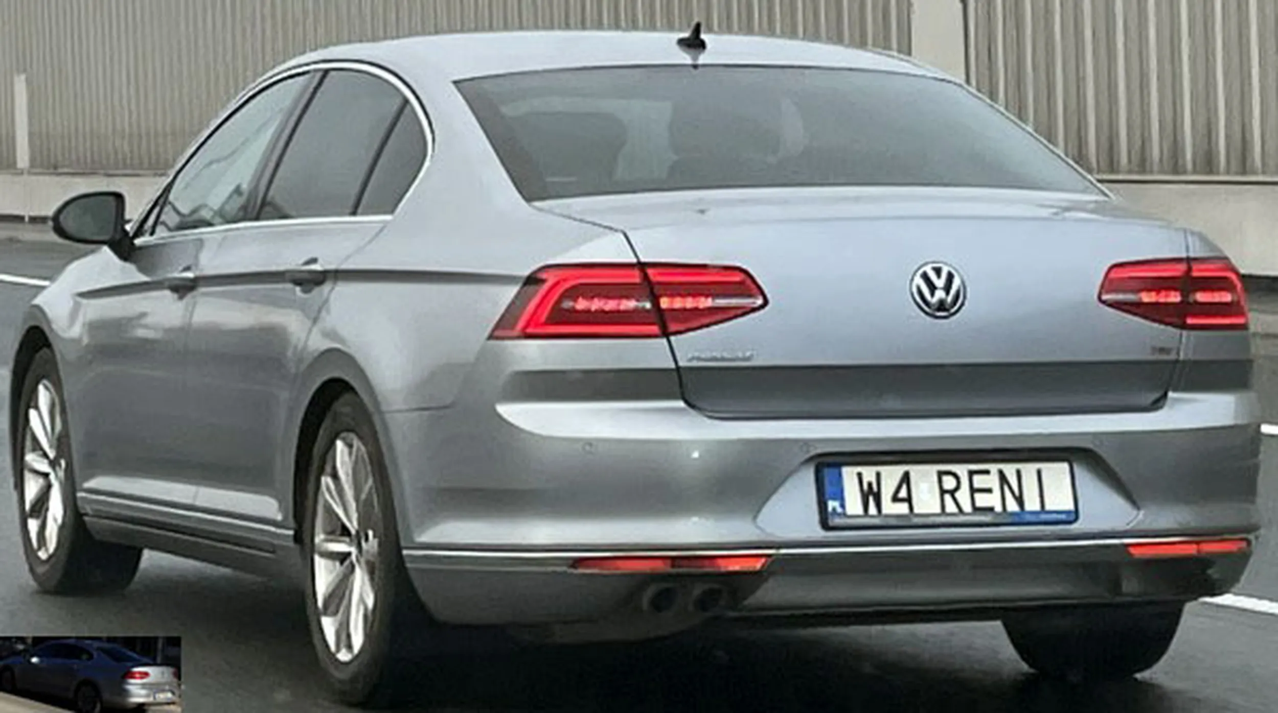 Fajny numer, blacha W4 RENI