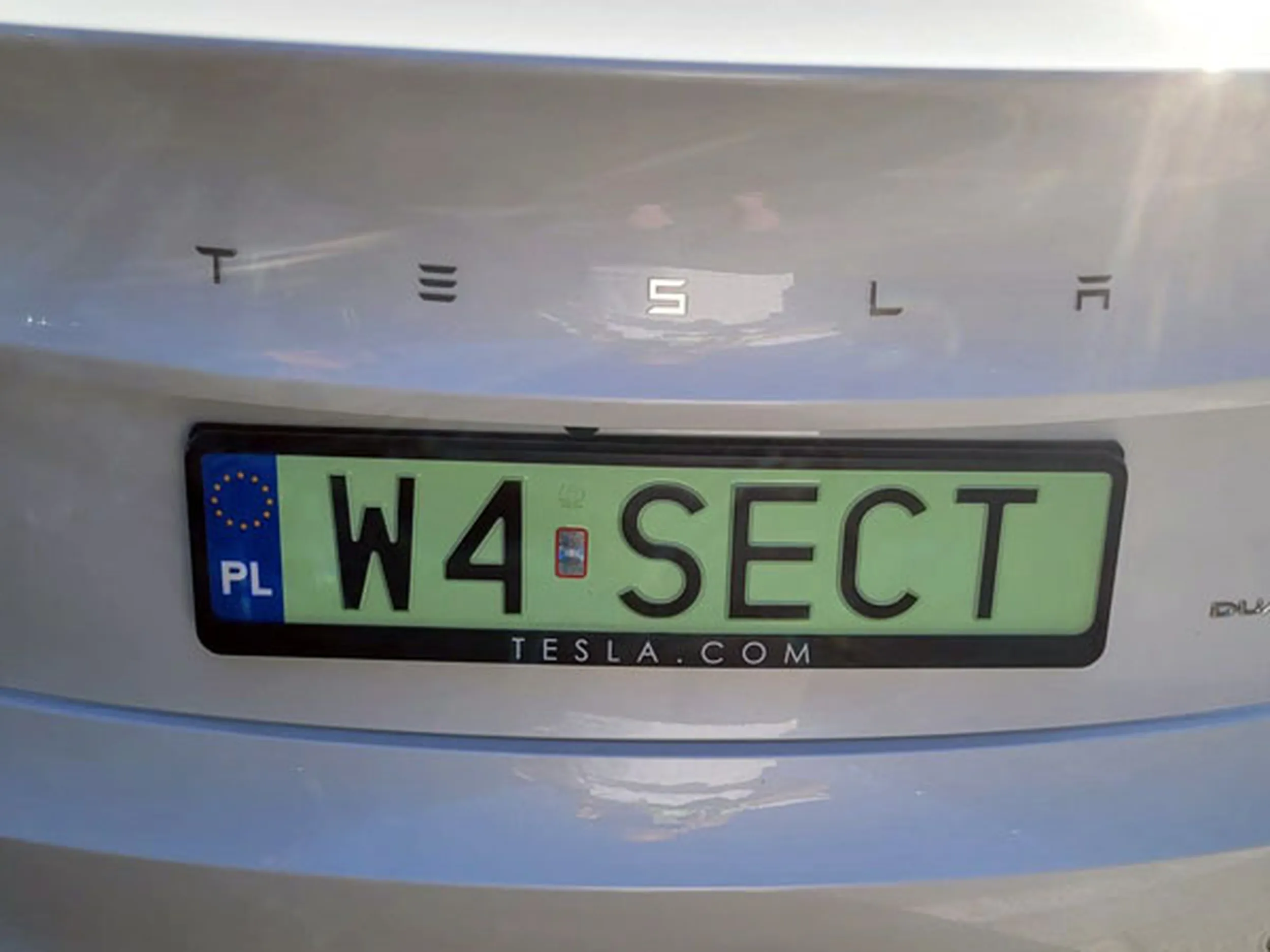 Fajny numer, blacha W4 SECT