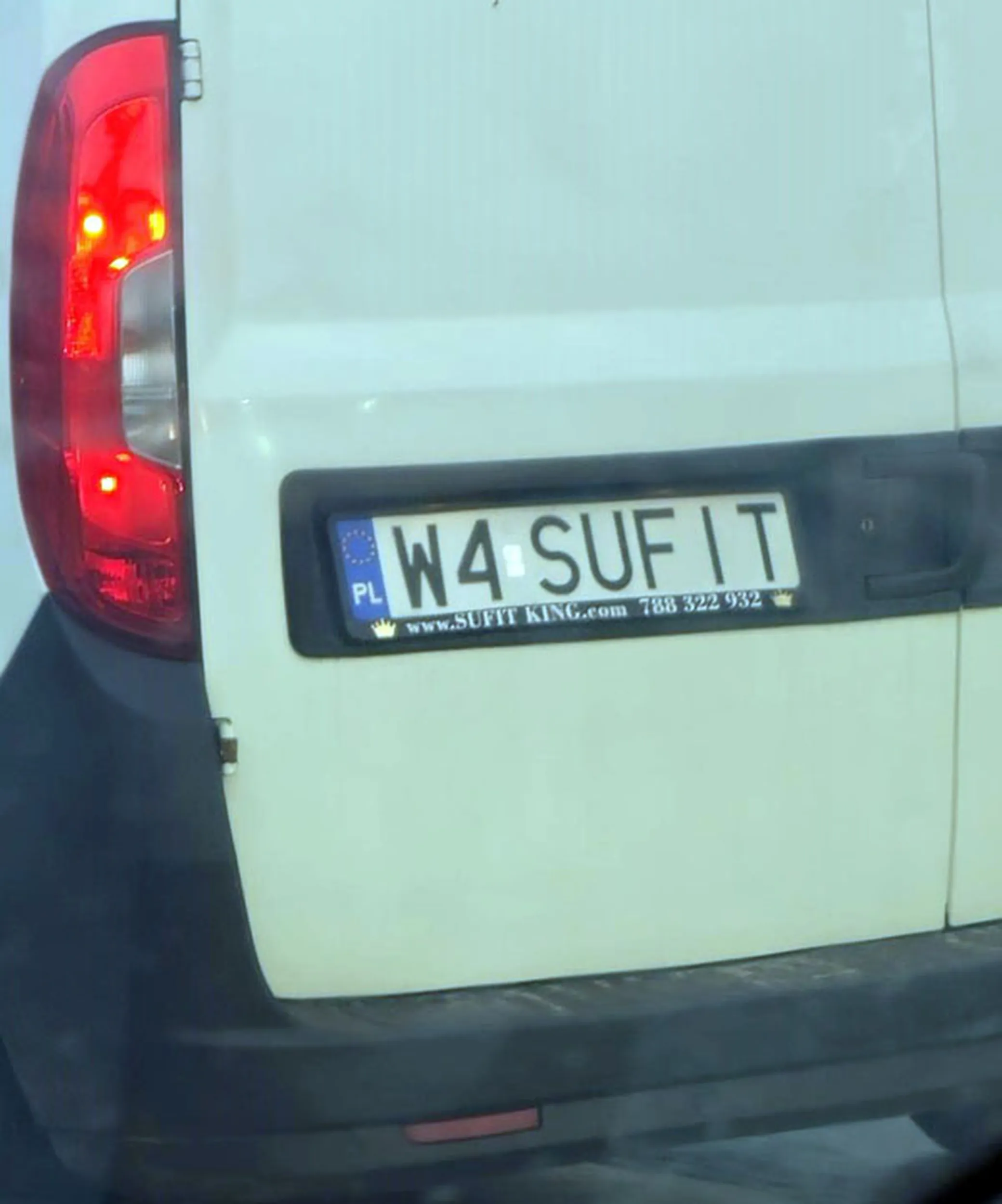 Fajny numer, blacha W4 SUFIT