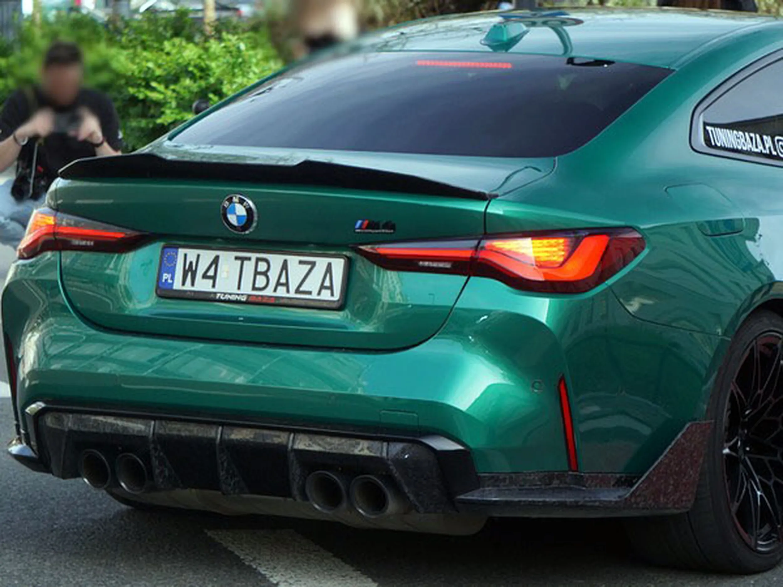 Fajny numer, blacha W4 TBAZA