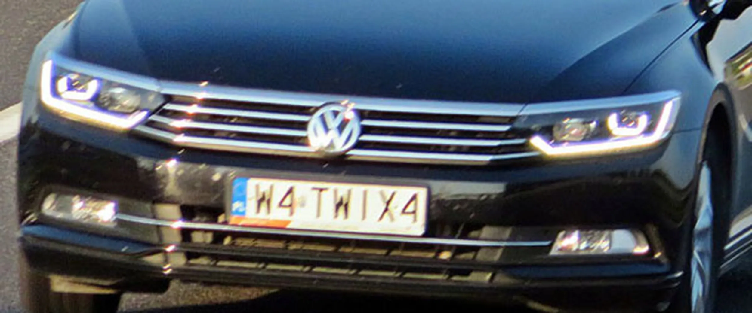 Fajny numer, blacha W4 TWIX4