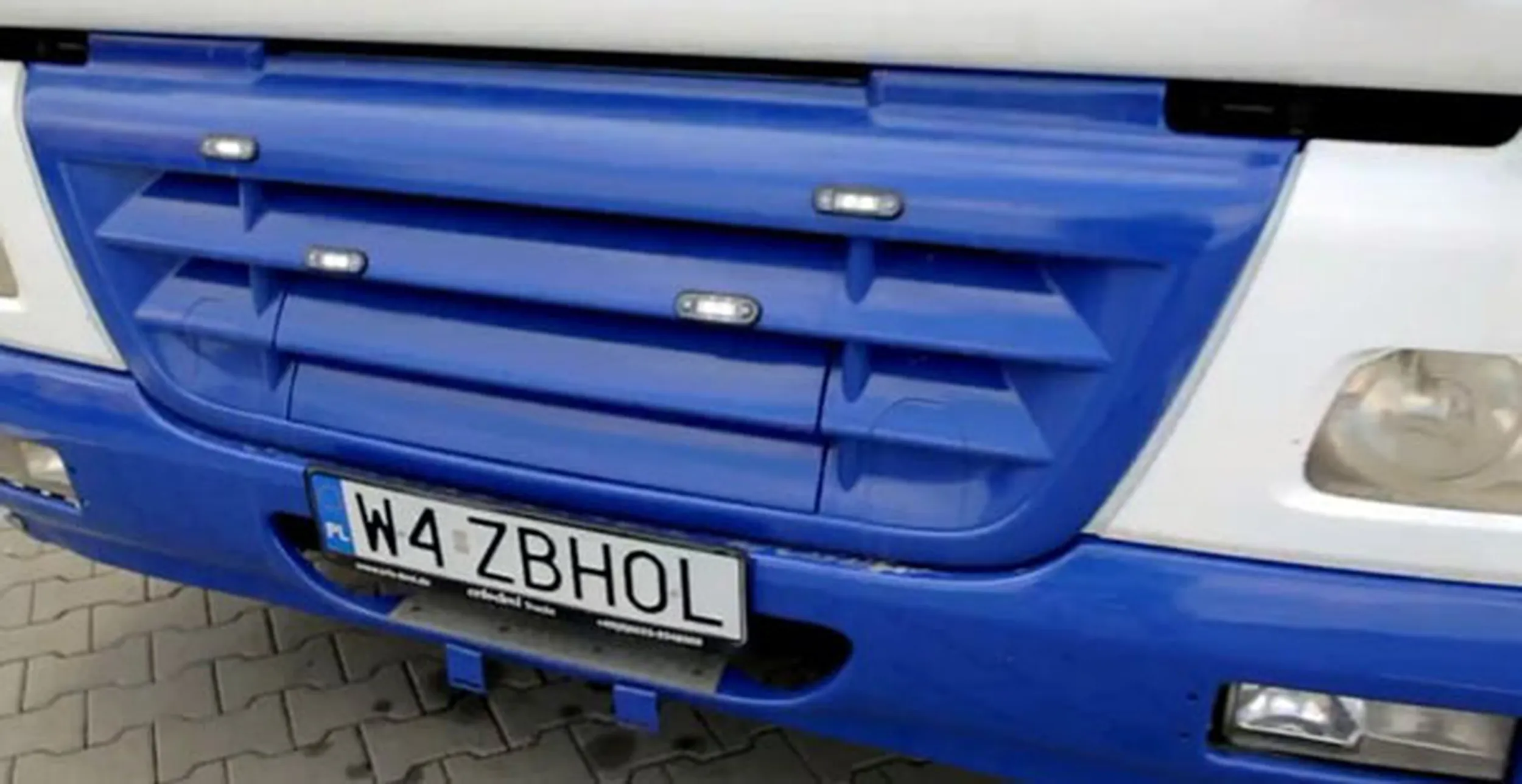 Fajny numer, blacha W4 ZBHOL