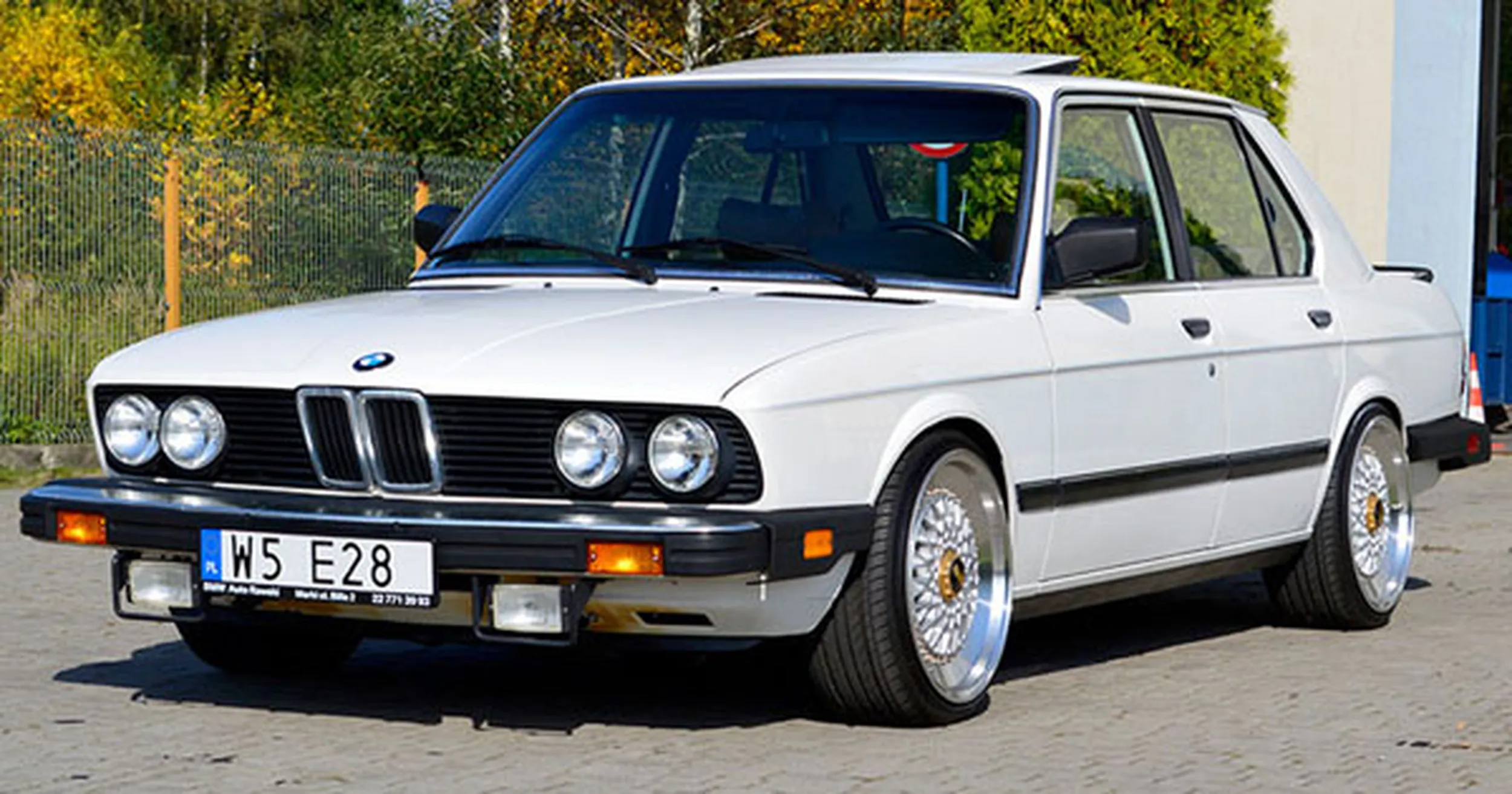 Fajny numer, blacha W5 E28