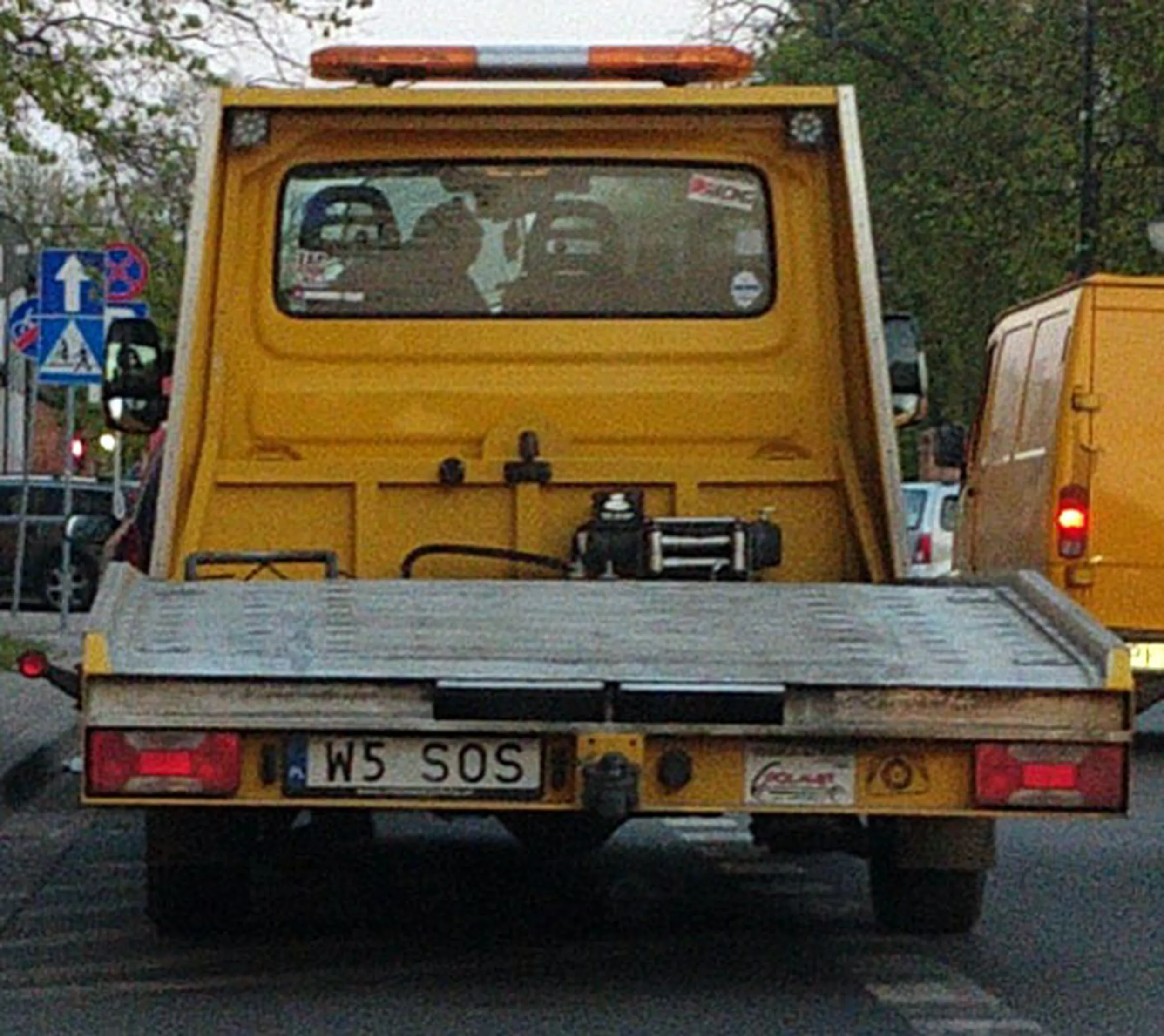 Fajny numer, blacha W5 SOS