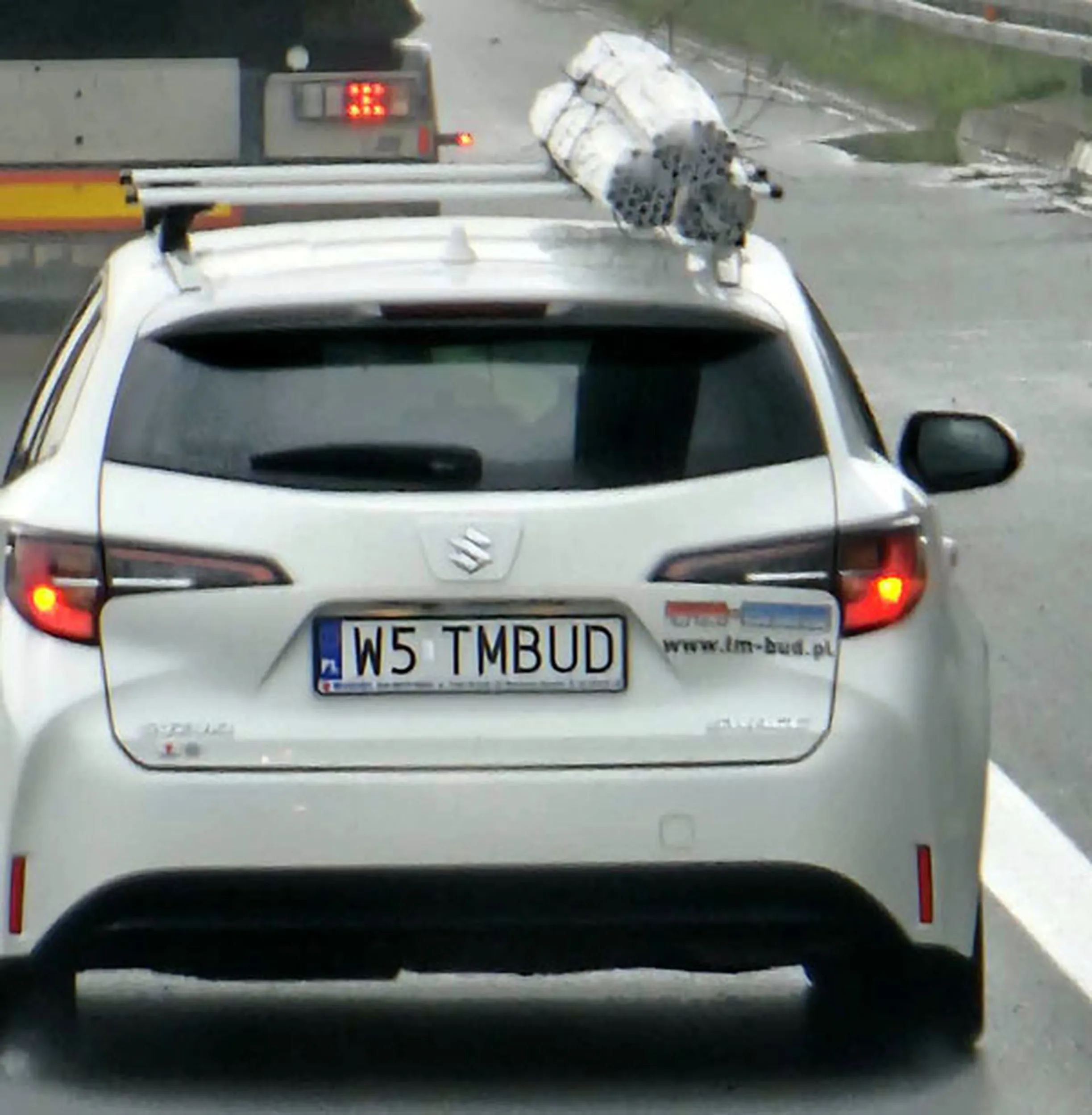 Fajny numer, blacha W5 TMBUD