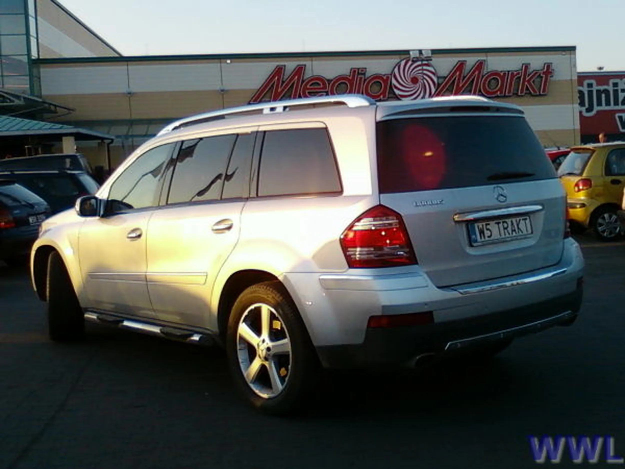 Fajny numer, blacha W5 TRAKT