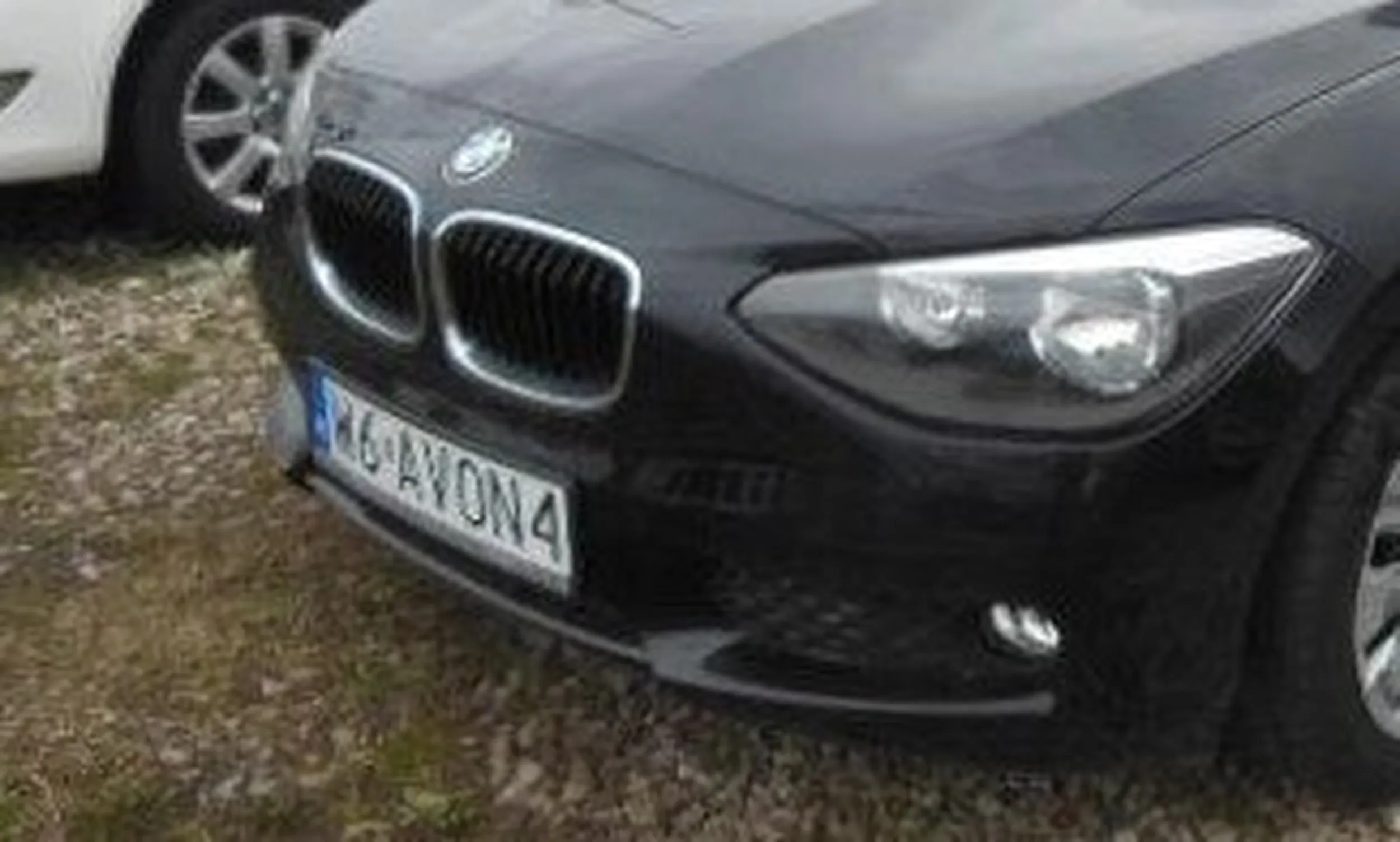 Fajny numer, blacha W6 AVON4