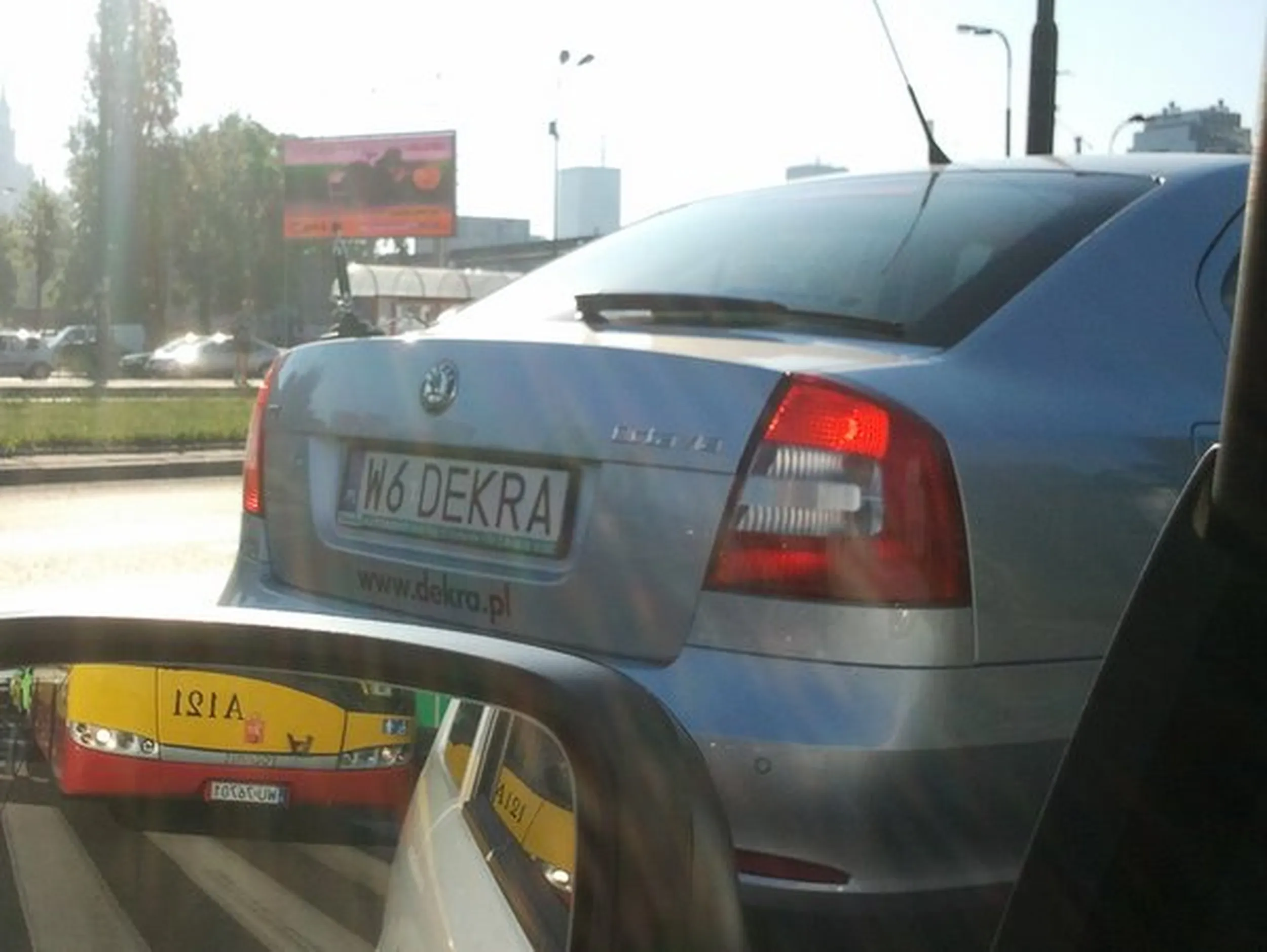 Fajny numer, blacha W6 DEKRA