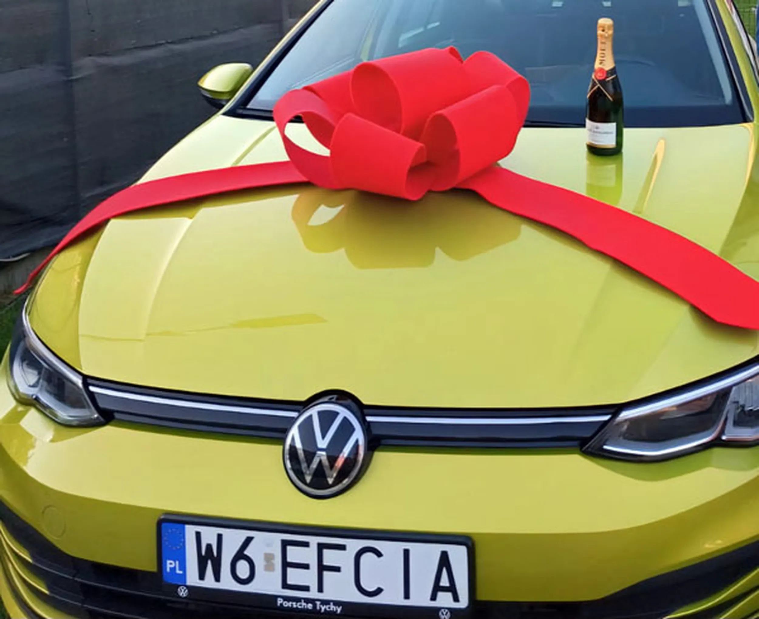 Fajny numer, blacha W6 EFCIA