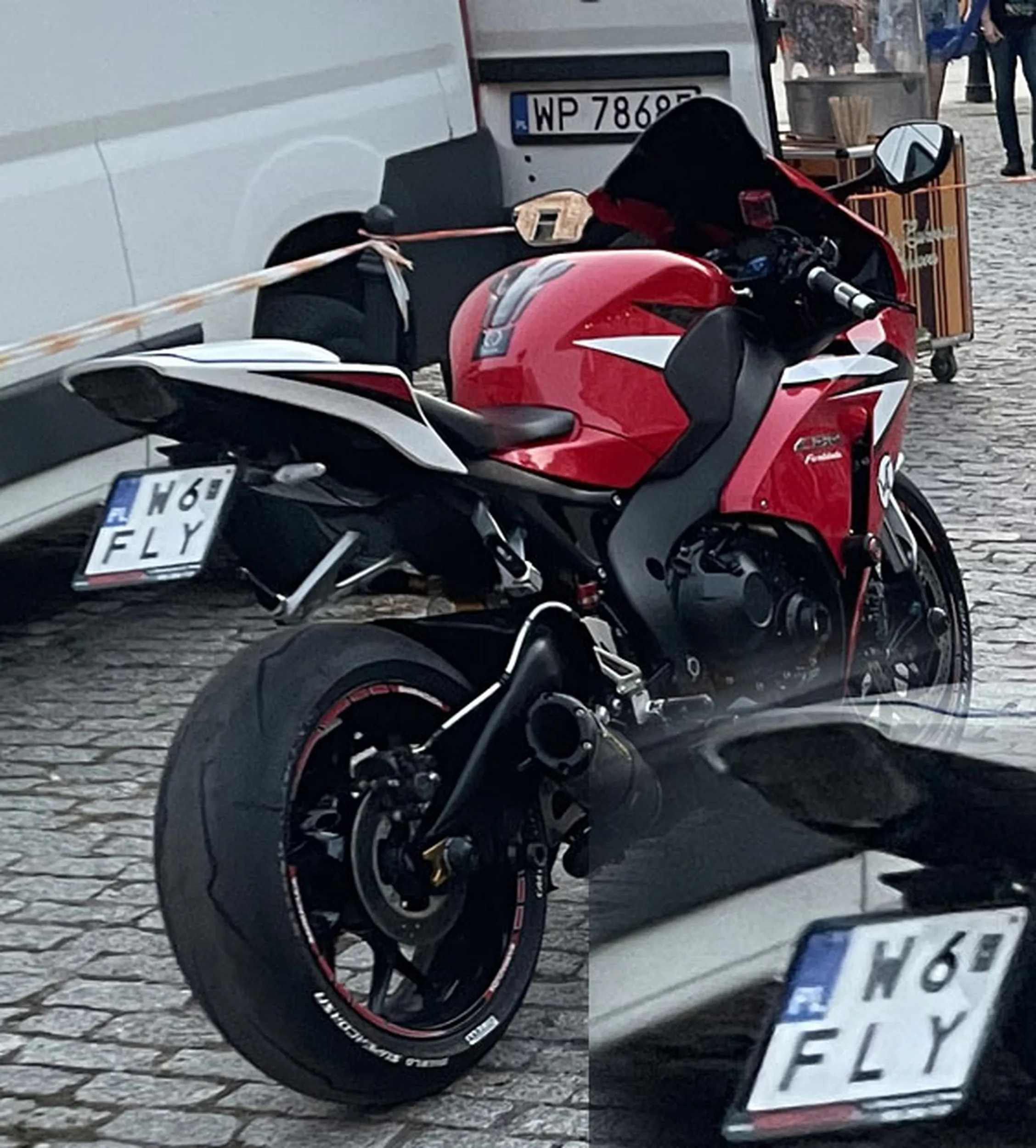 Fajny numer, blacha W6 FLY