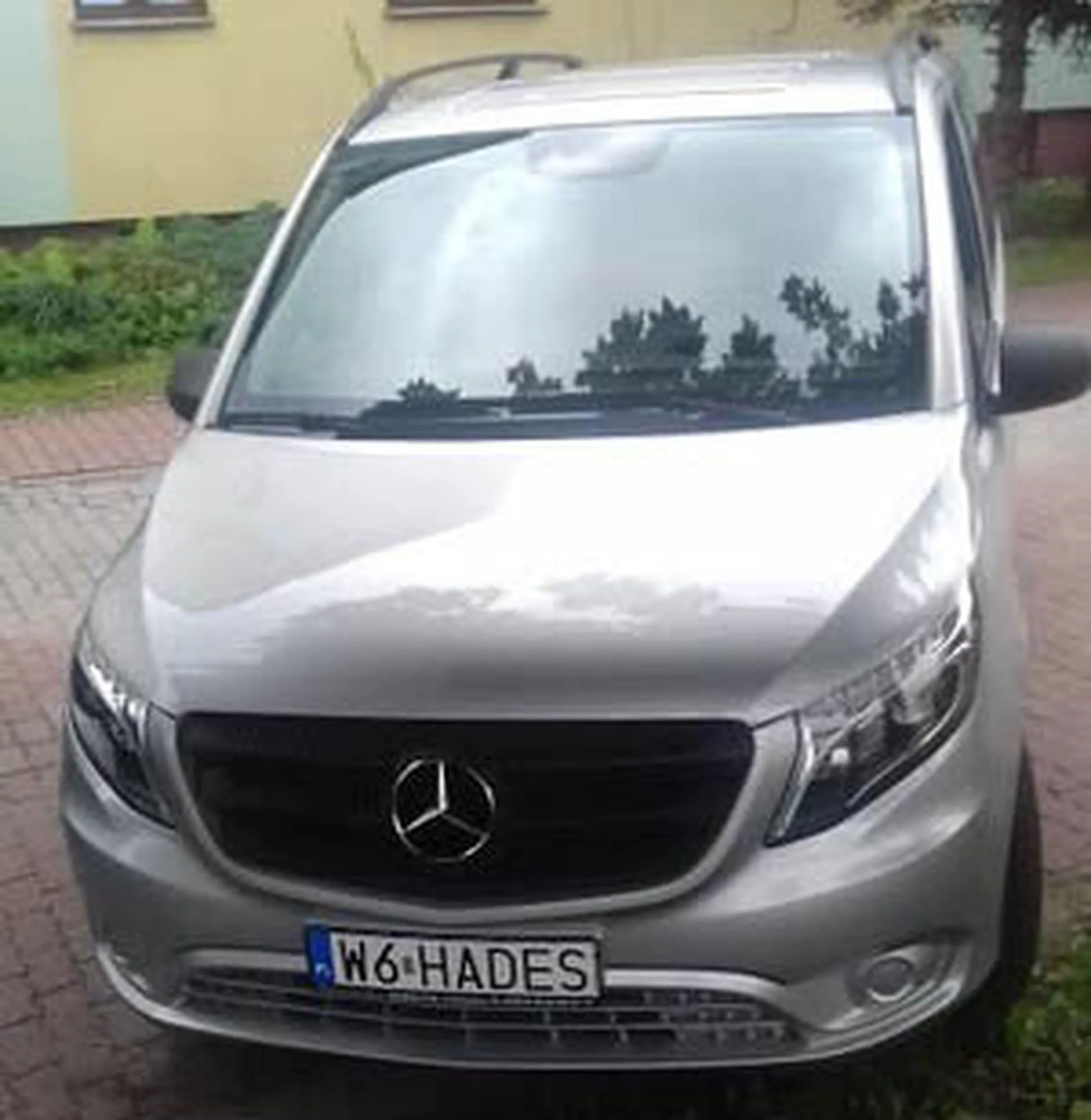 Fajny numer, blacha W6 HADES