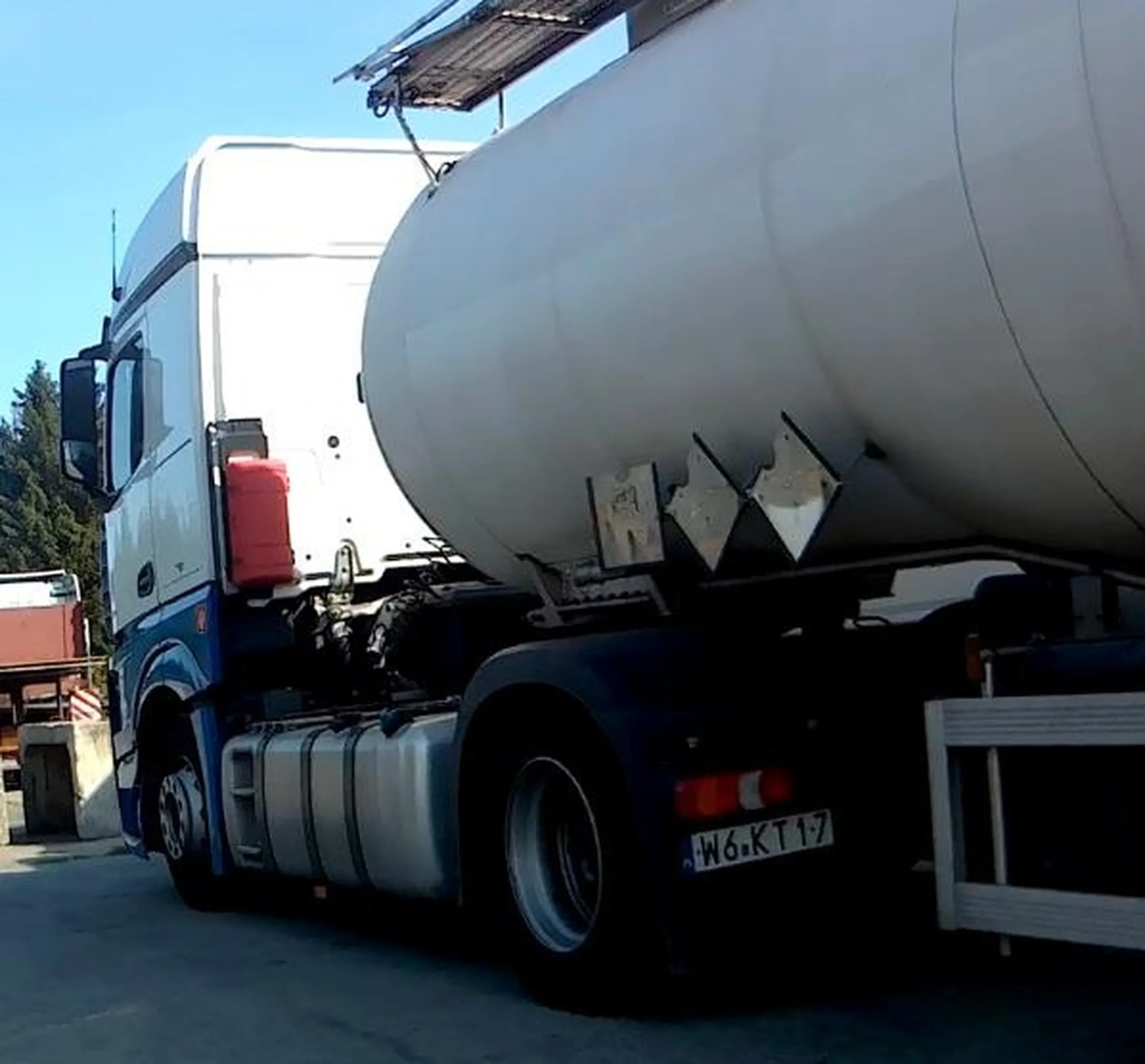 Fajny numer, blacha W6 KT17