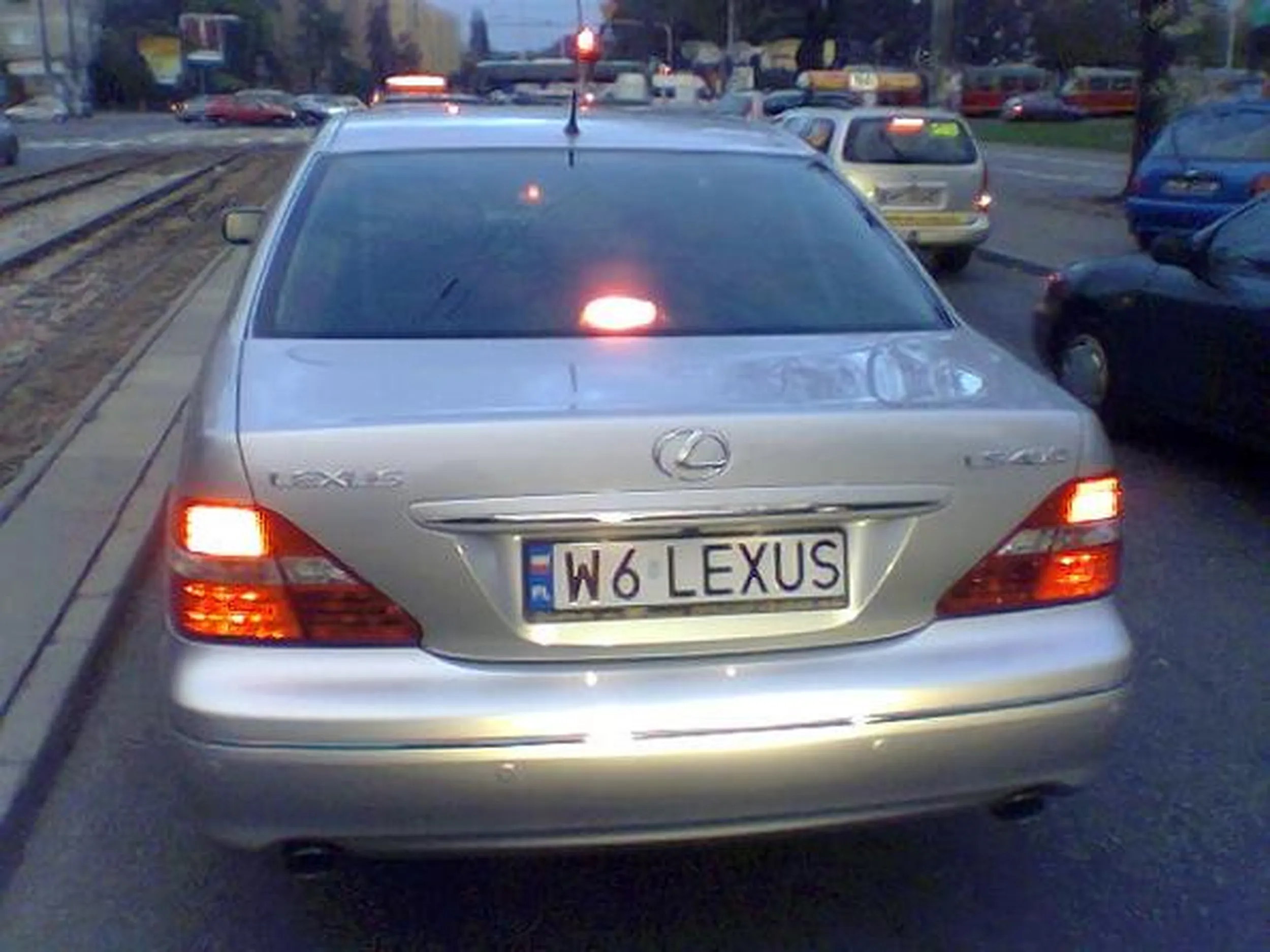 Fajny numer, blacha W6 LEXUS