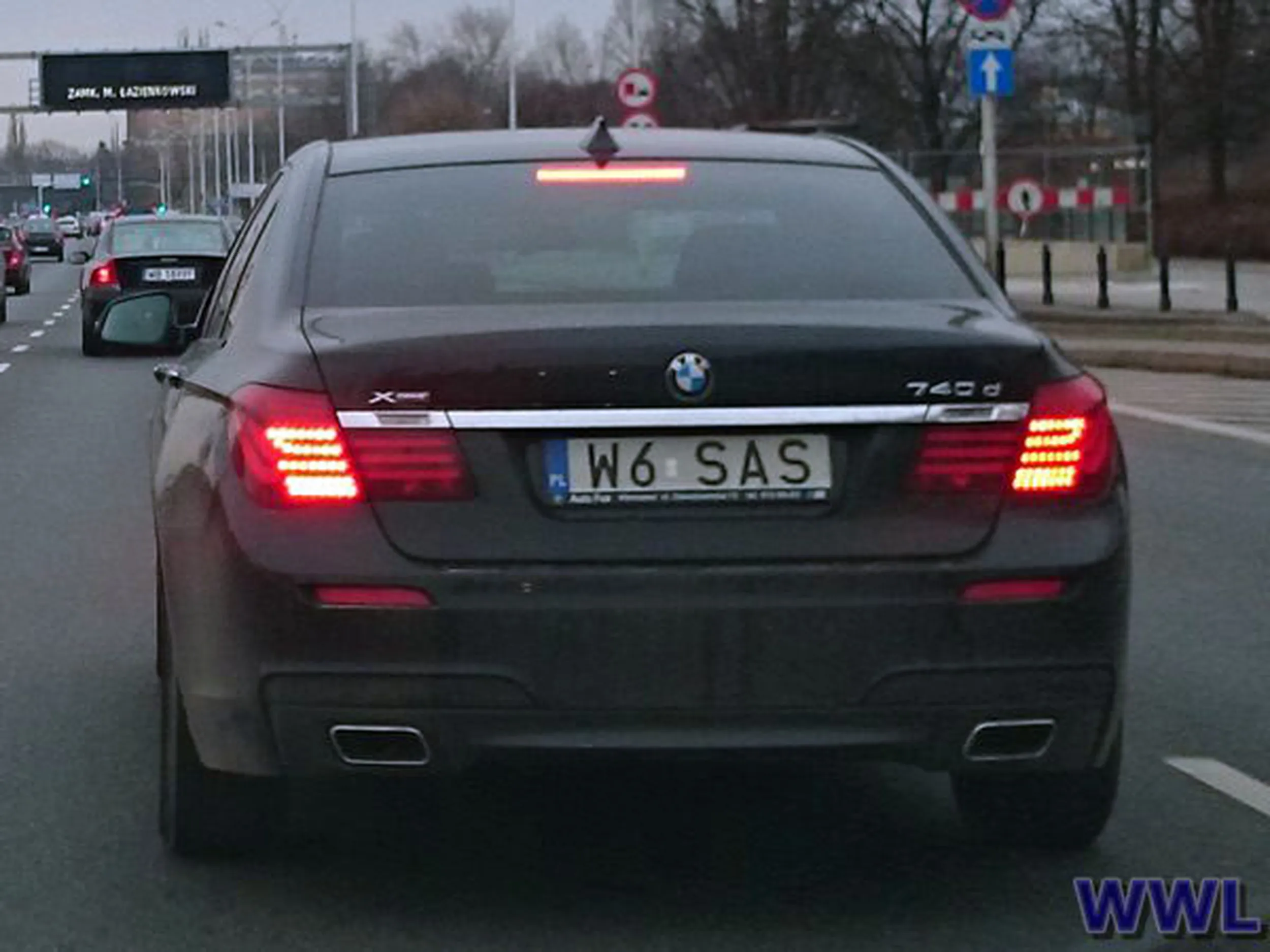 Fajny numer, blacha W6 SAS