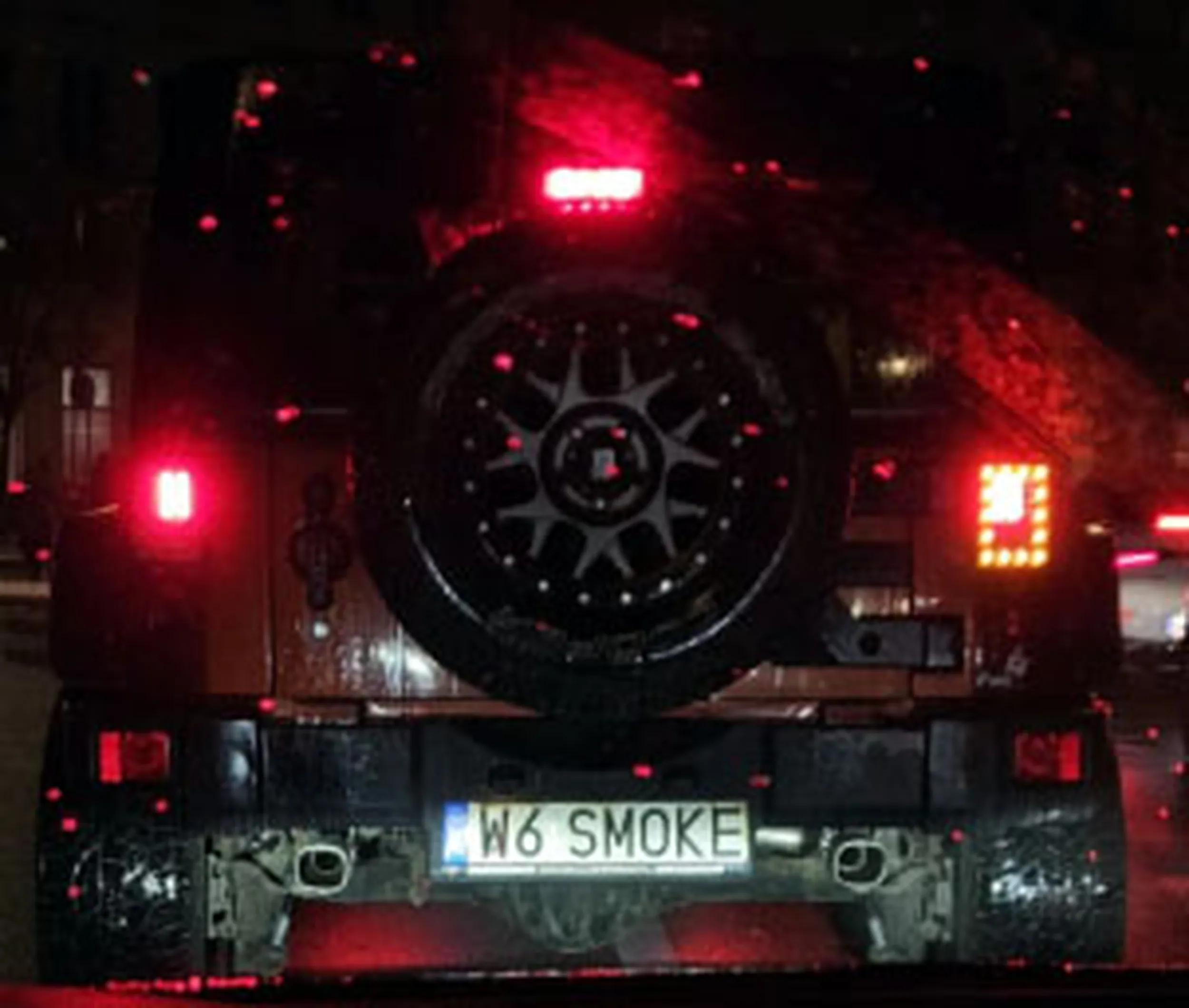 Fajny numer, blacha W6 SMOKE