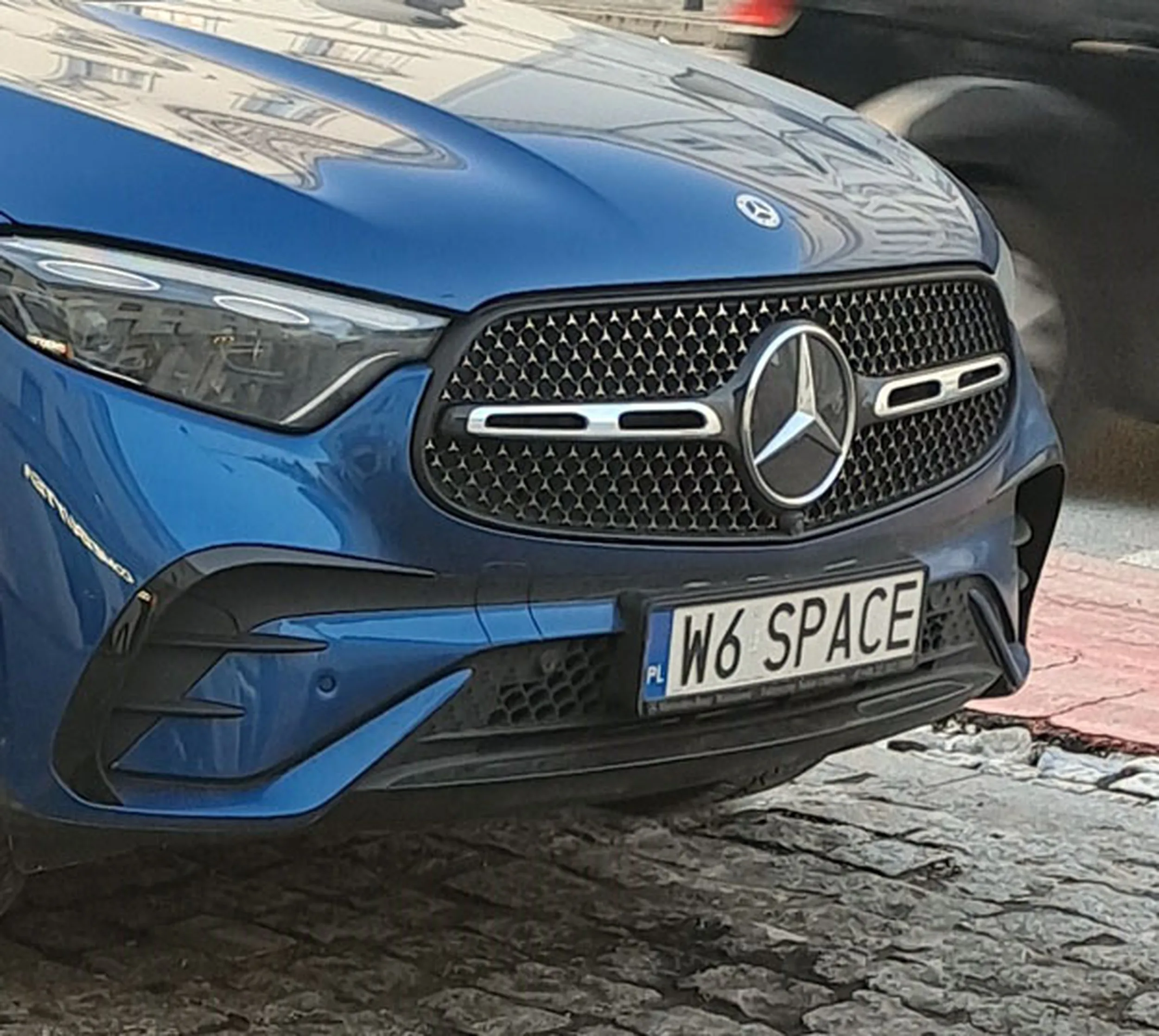 Fajny numer, blacha W6 SPACE