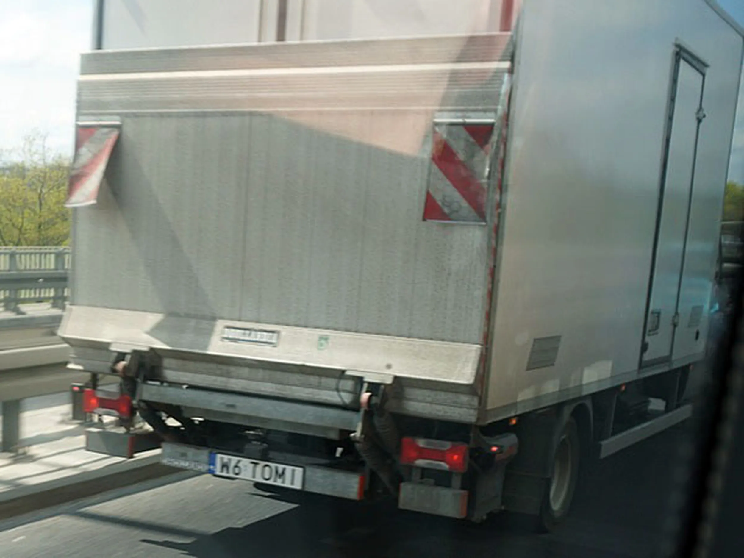 Fajny numer, blacha W6 TOMI