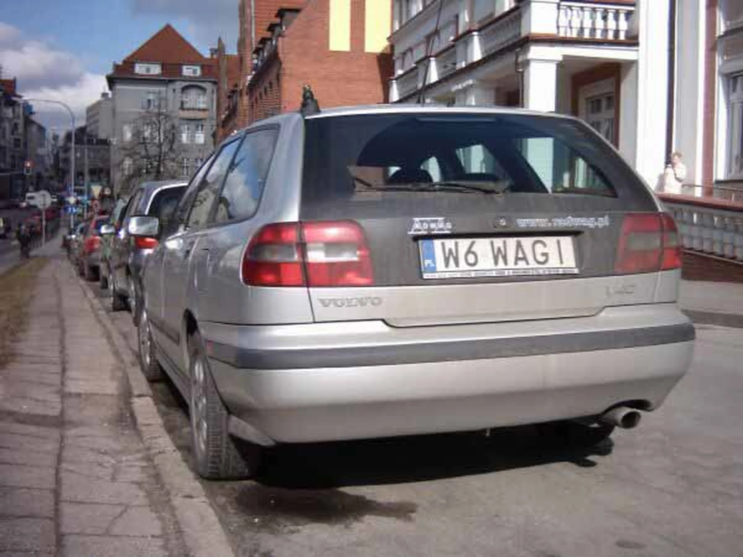 Fajny numer, blacha W6 WAGI