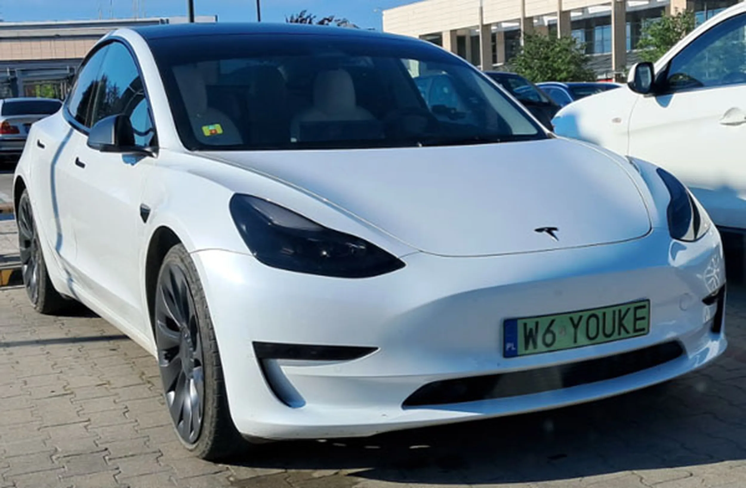 Fajny numer, blacha W6 YOUKE