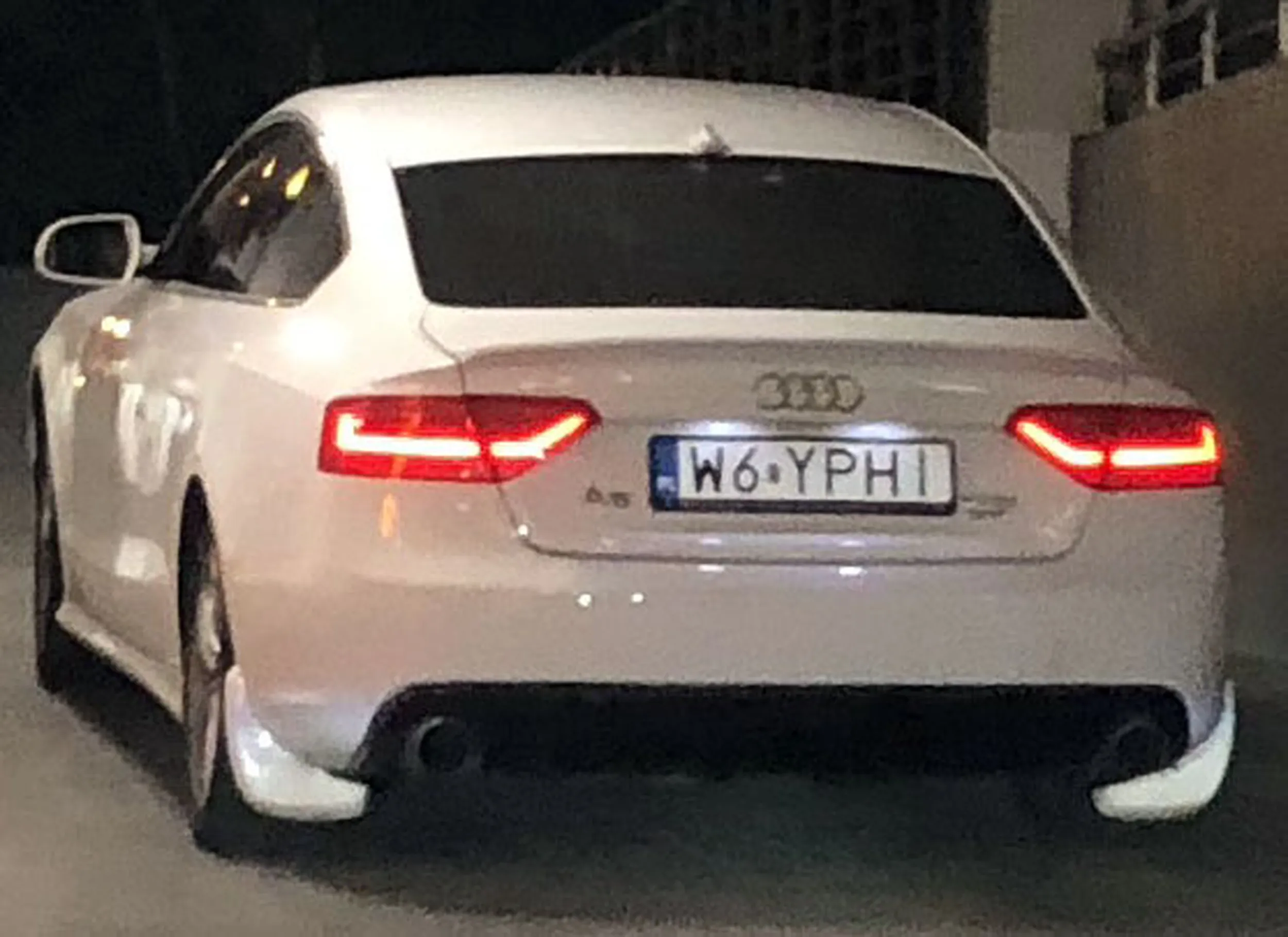 Fajny numer, blacha W6 YPHI