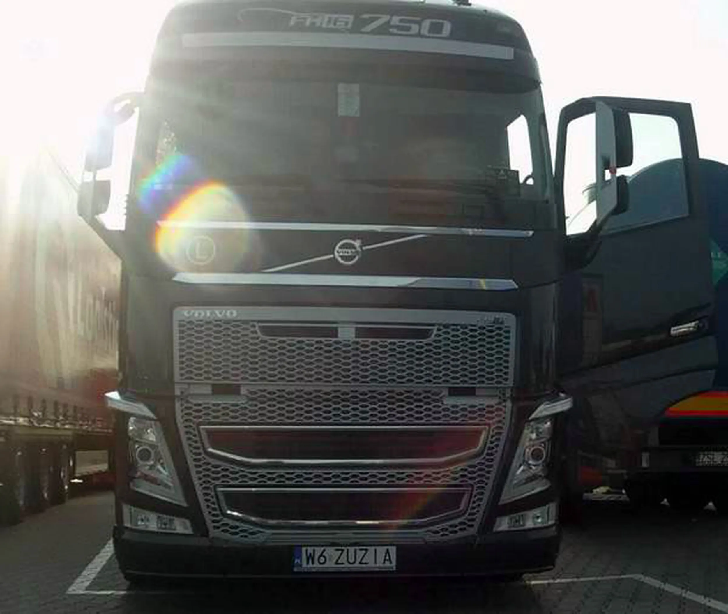 Fajny numer, blacha W6 ZUZIA