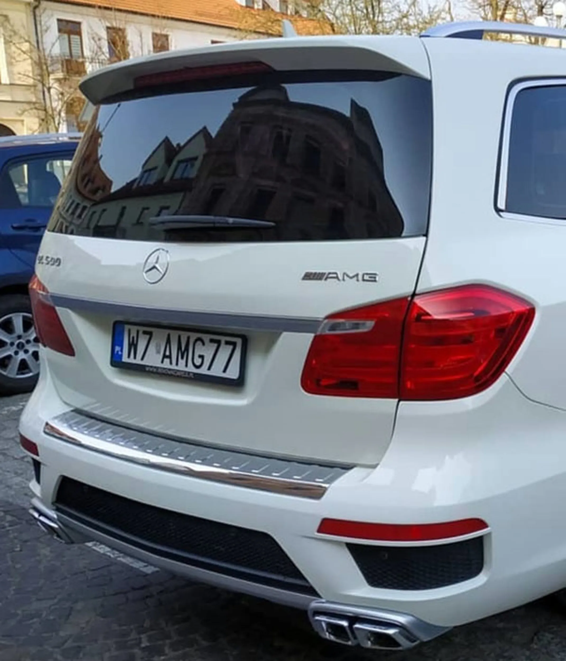 Fajny numer, blacha W7 AMG77