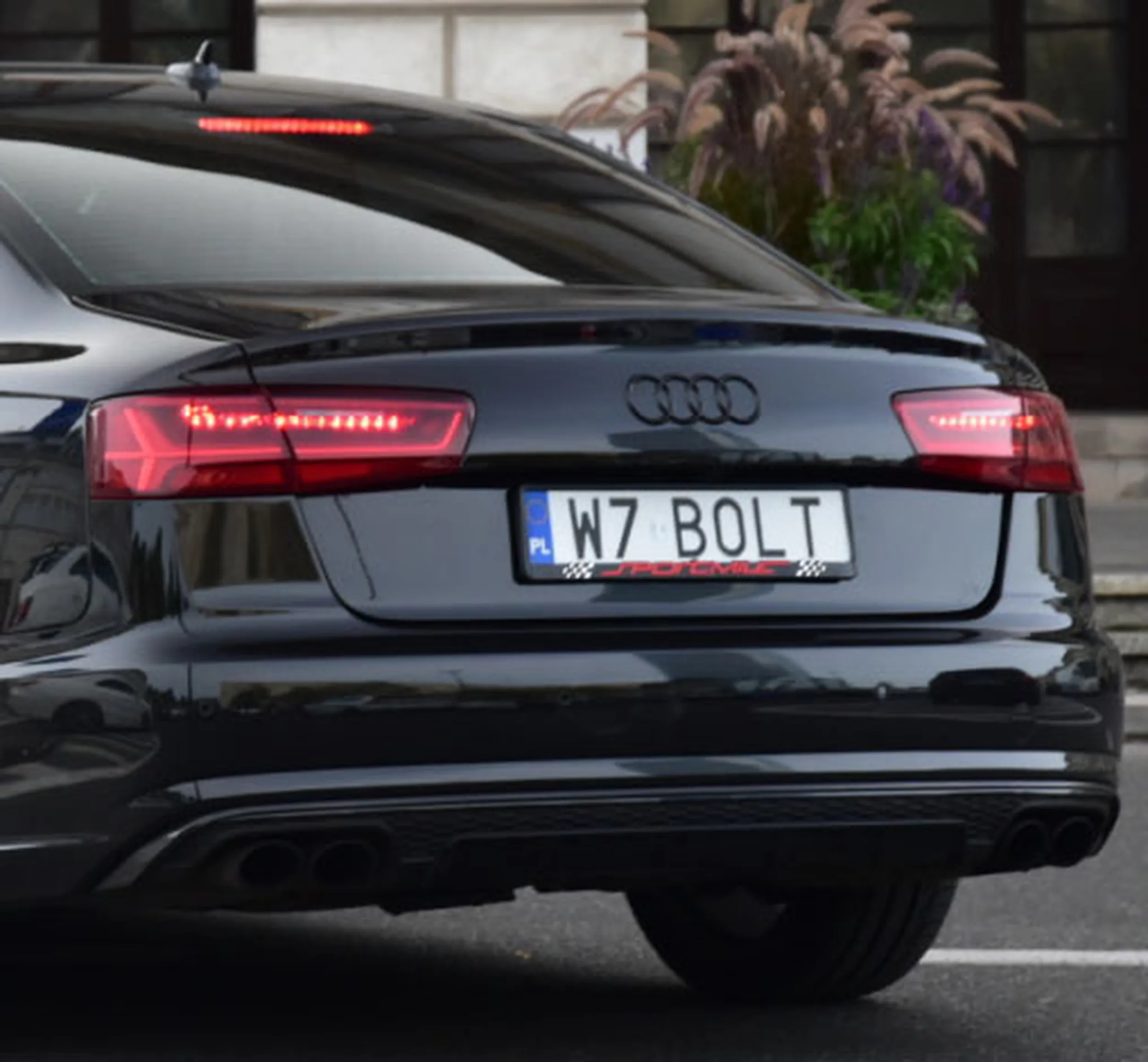 Fajny numer, blacha W7 BOLT