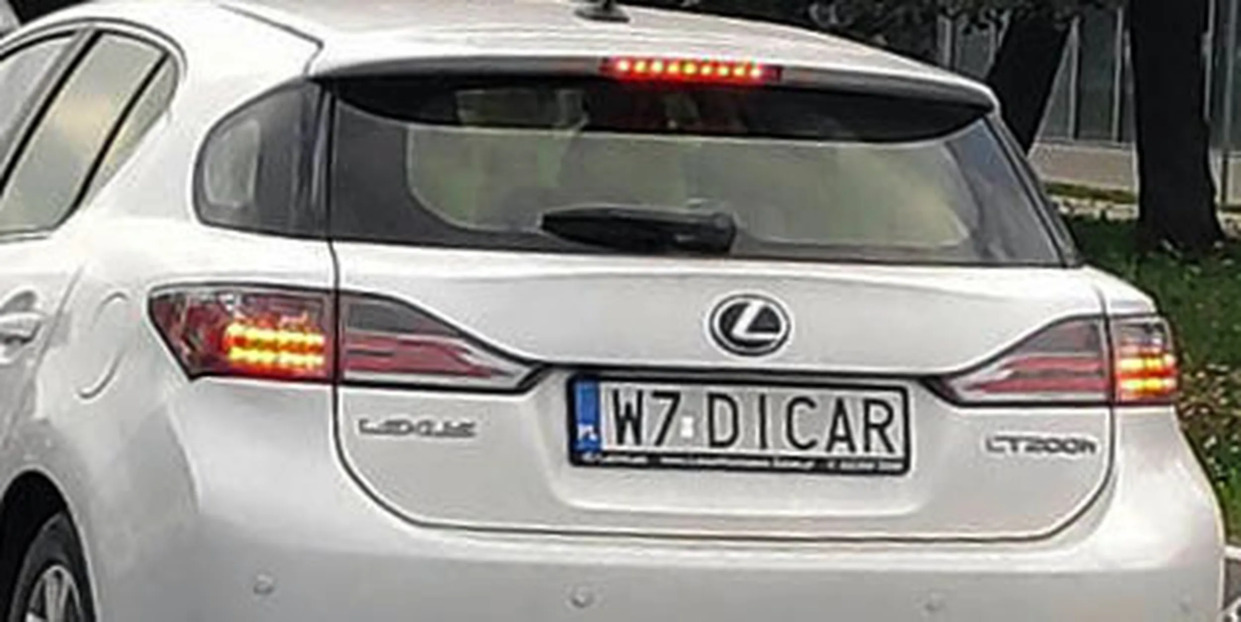 Fajny numer, blacha W7 DICAR