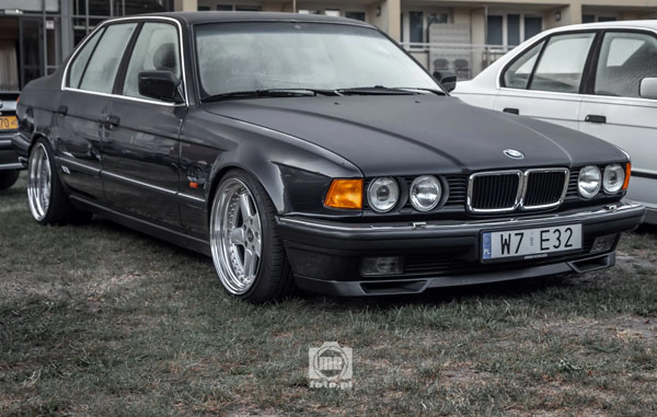 Fajny numer, blacha W7 E32