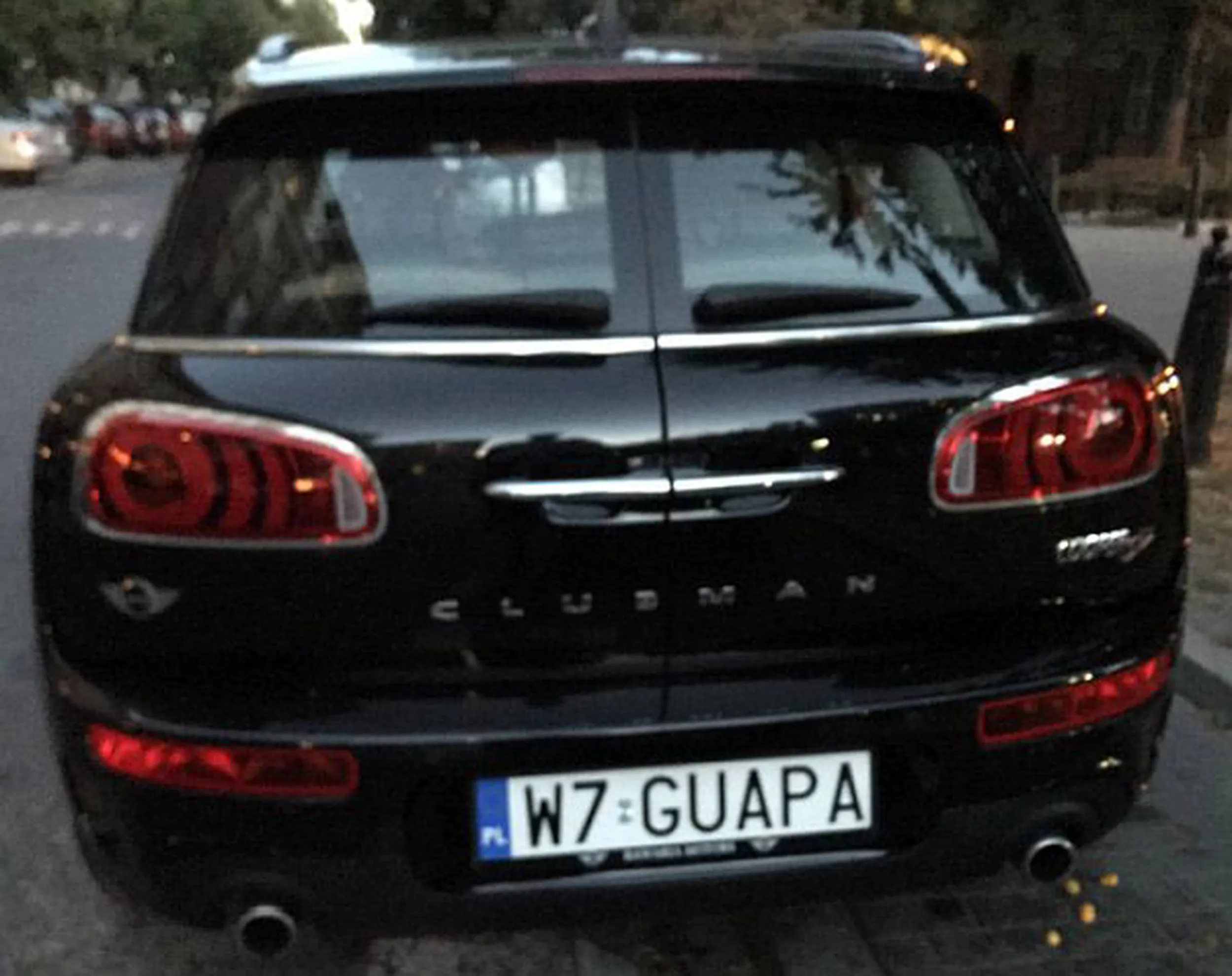 Fajny numer, blacha W7 GUAPA