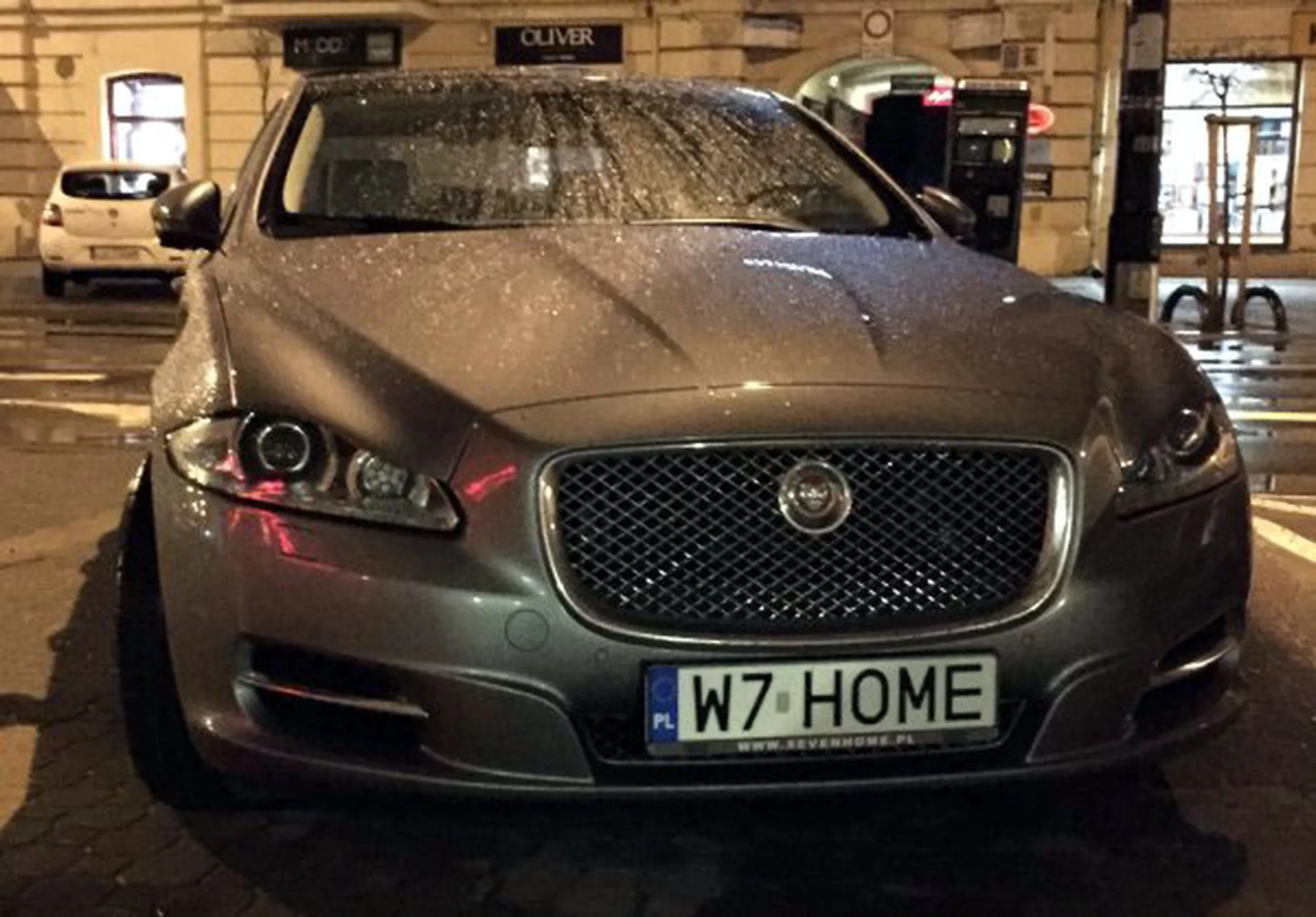 Fajny numer, blacha W7 HOME