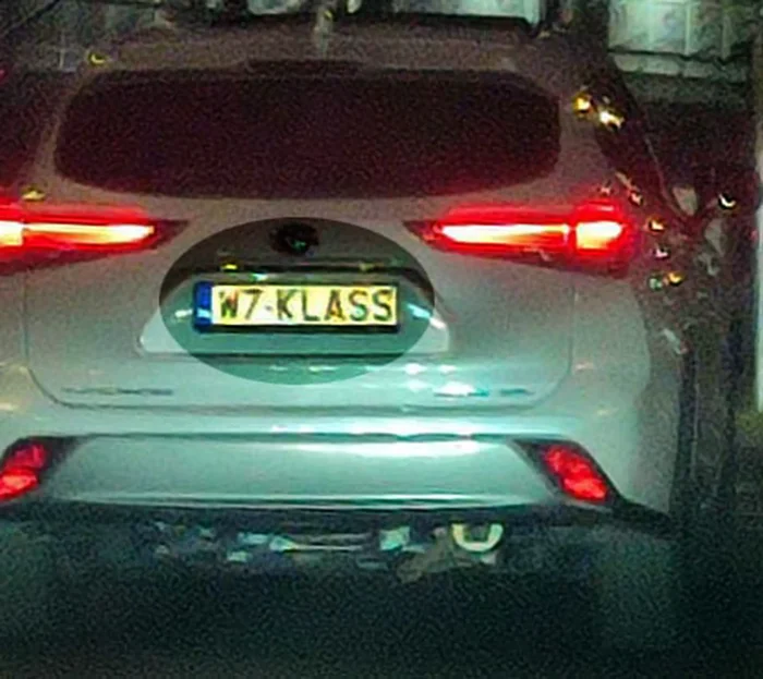 Fajny numer, blacha W7 KLASS