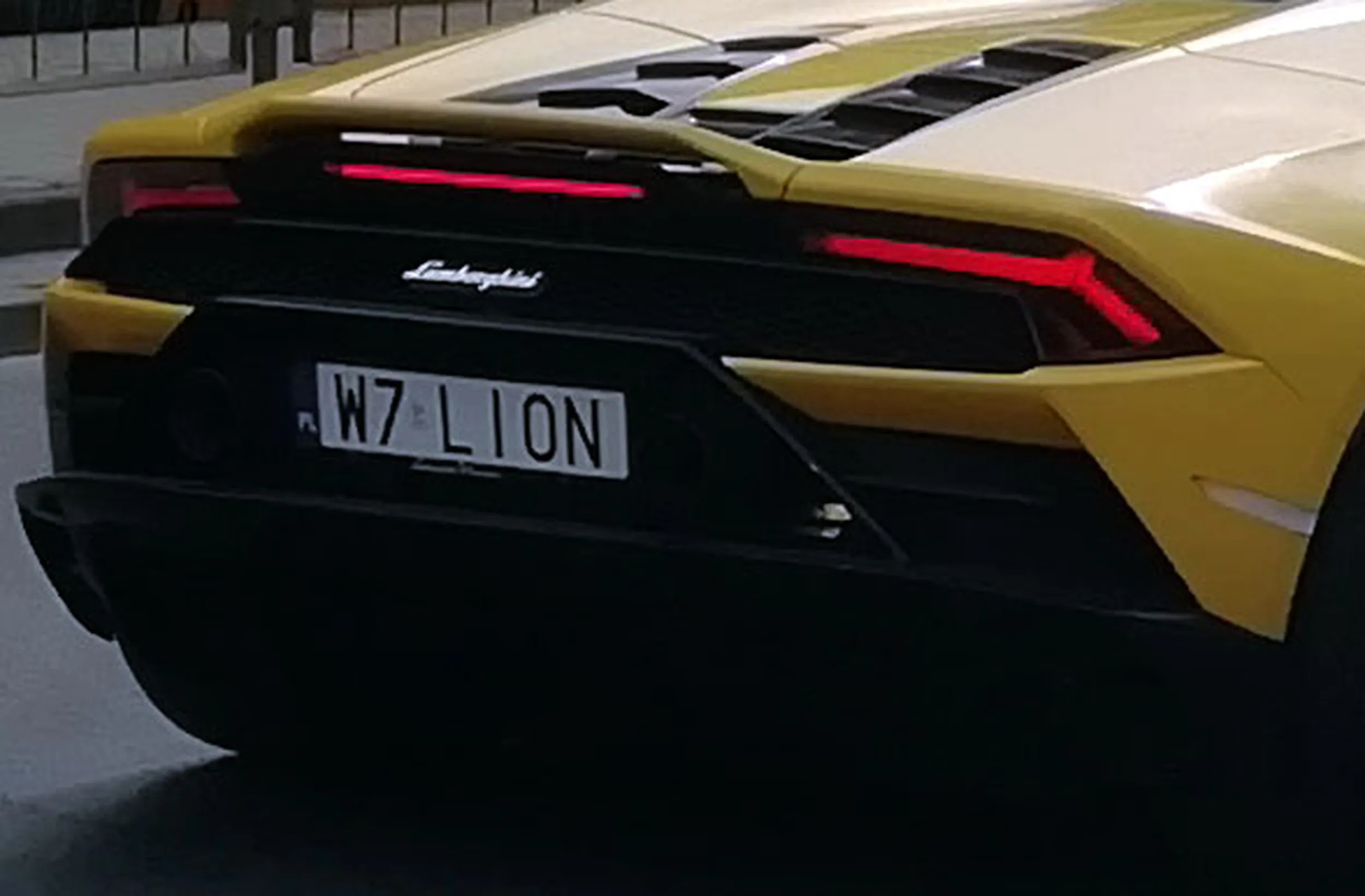 Fajny numer, blacha W7 LION