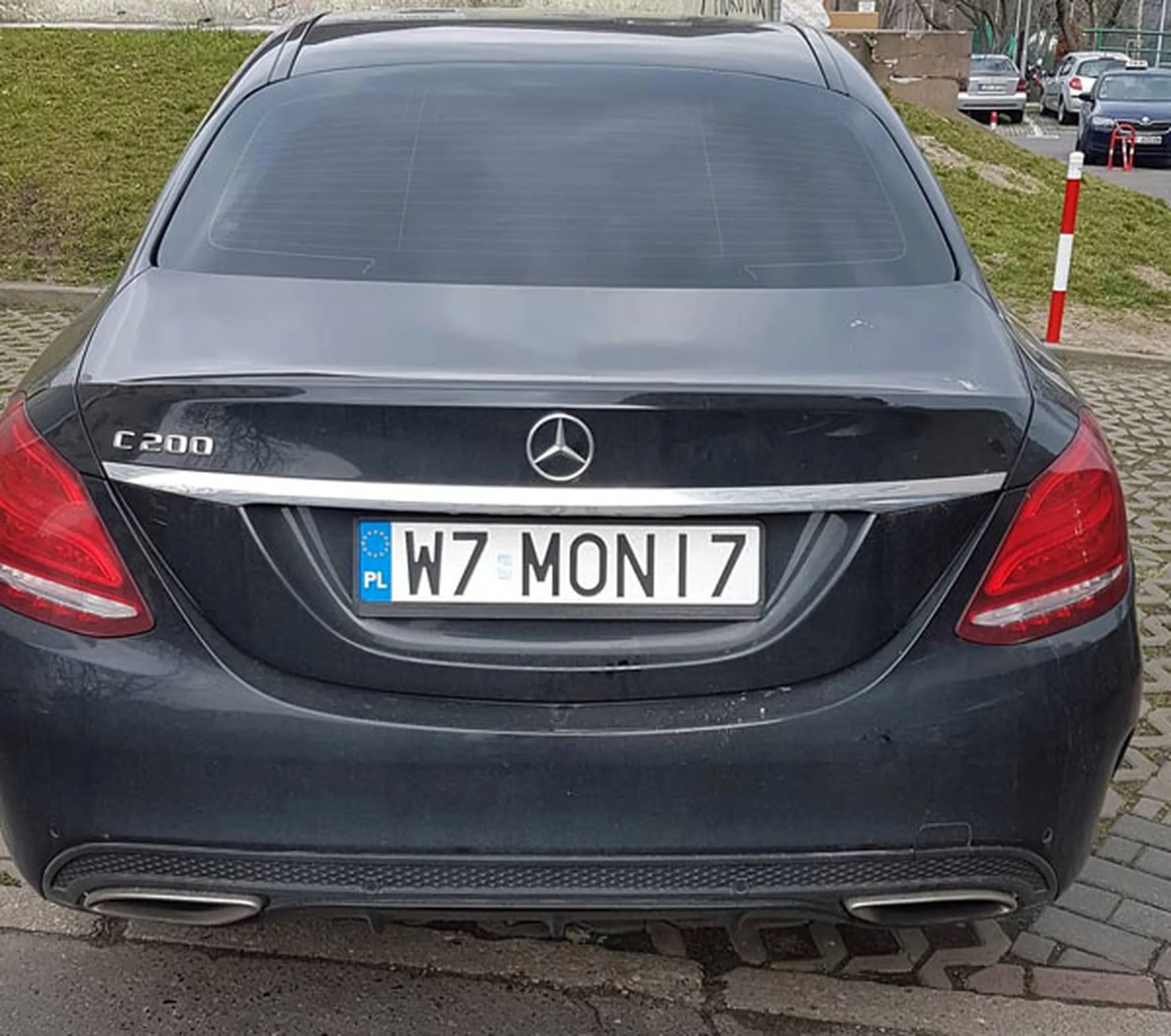 Fajny numer, blacha W7 MONI7