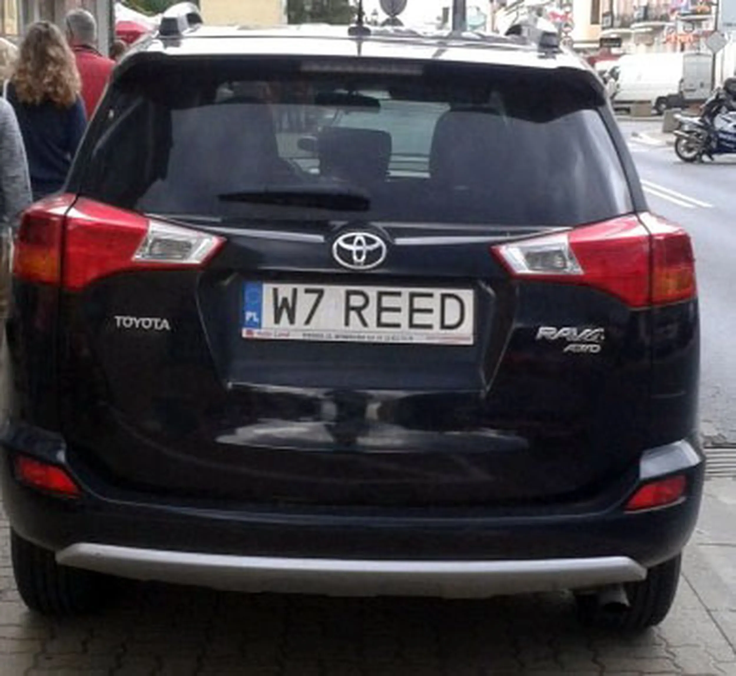 Fajny numer, blacha W7 REED