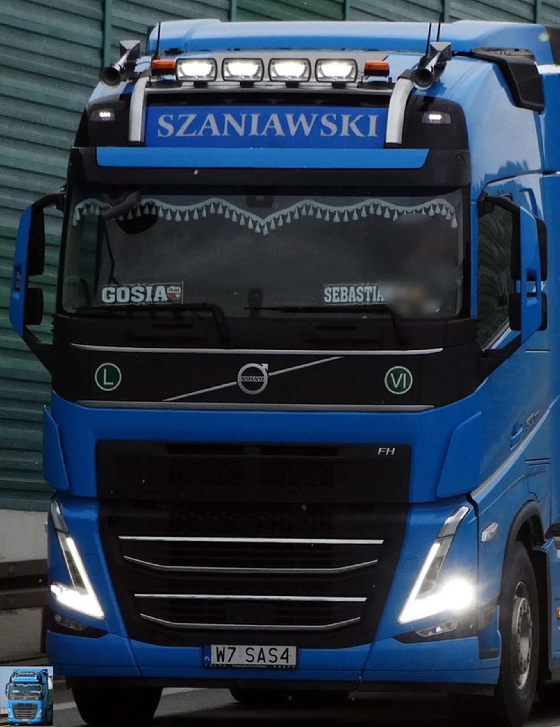 Fajny numer, blacha W7 SAS4