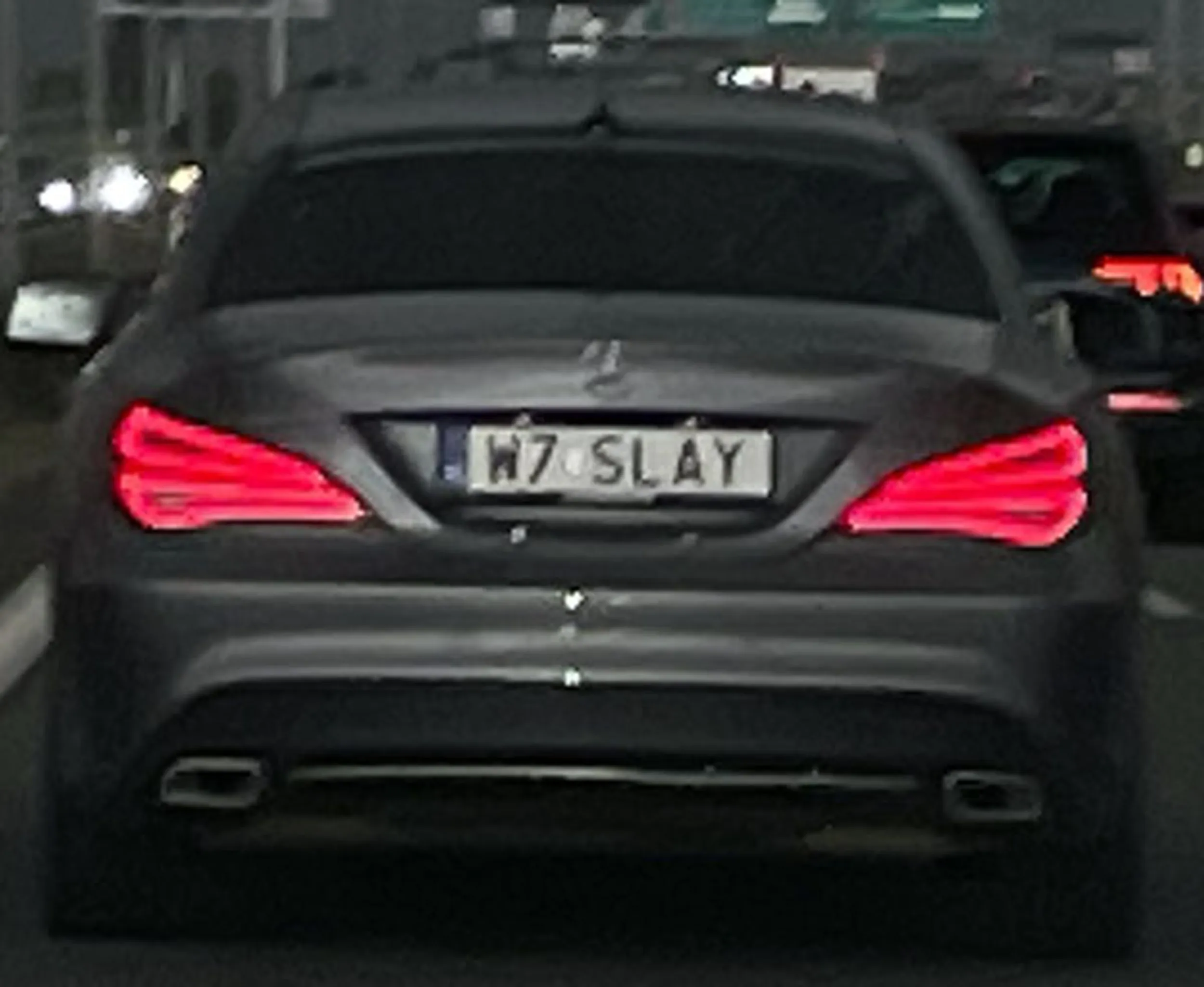 Fajny numer, blacha W7 SLAY