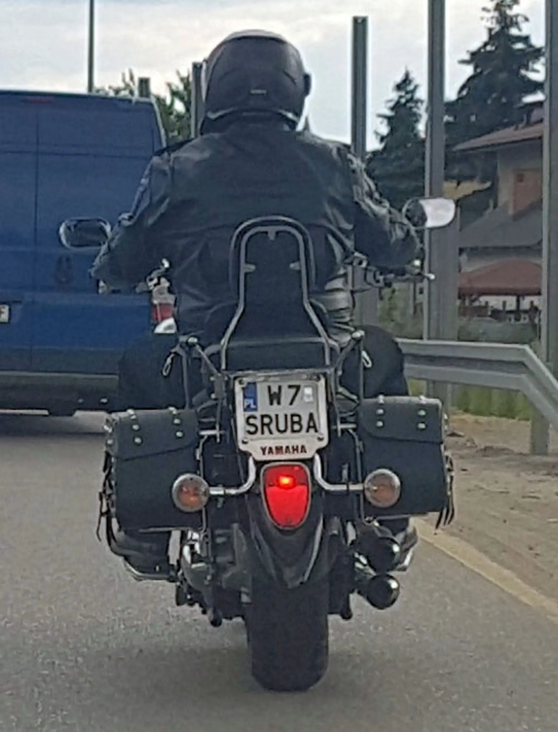 Fajny numer, blacha W7 SRUBA