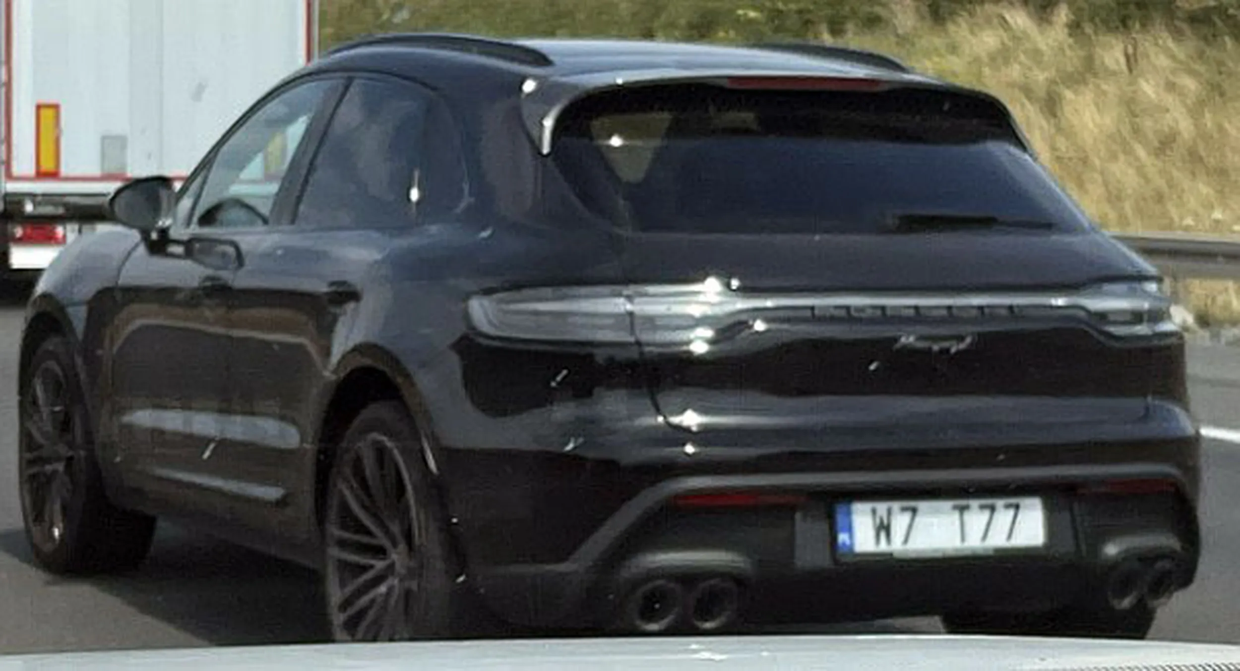 Fajny numer, blacha W7 T77