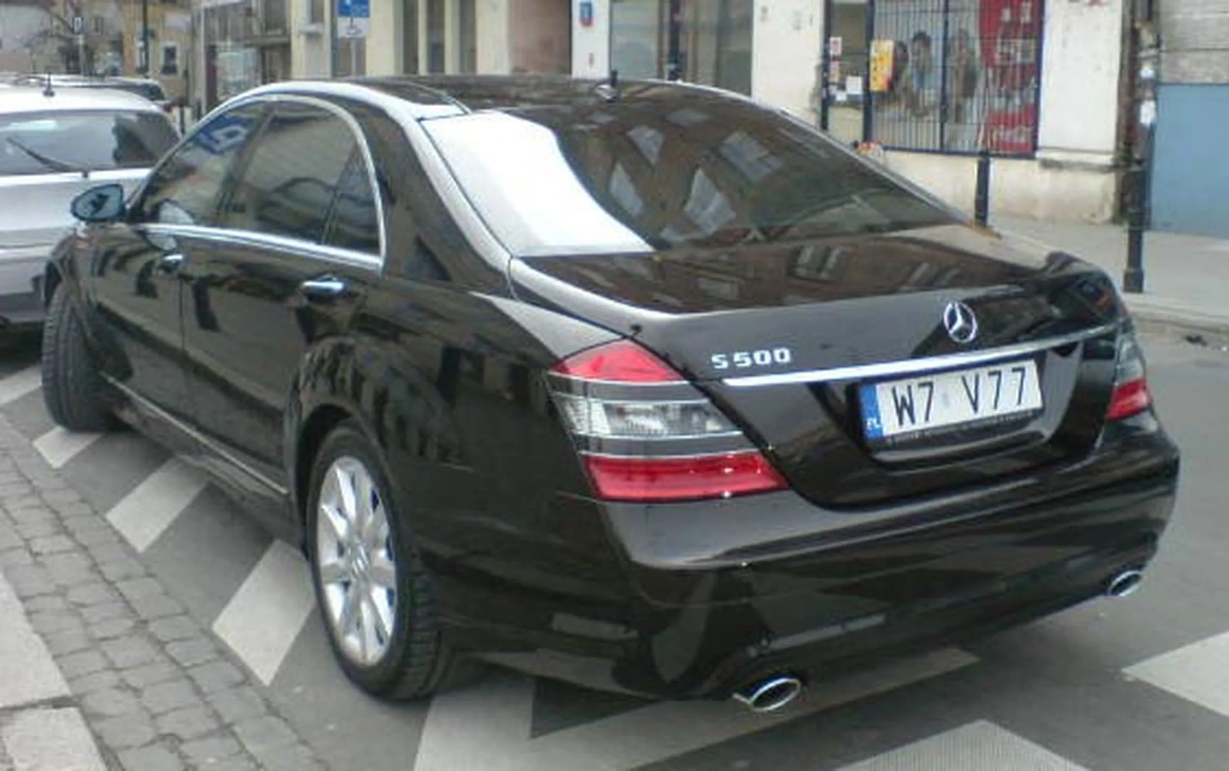 Fajny numer, blacha W7 V77